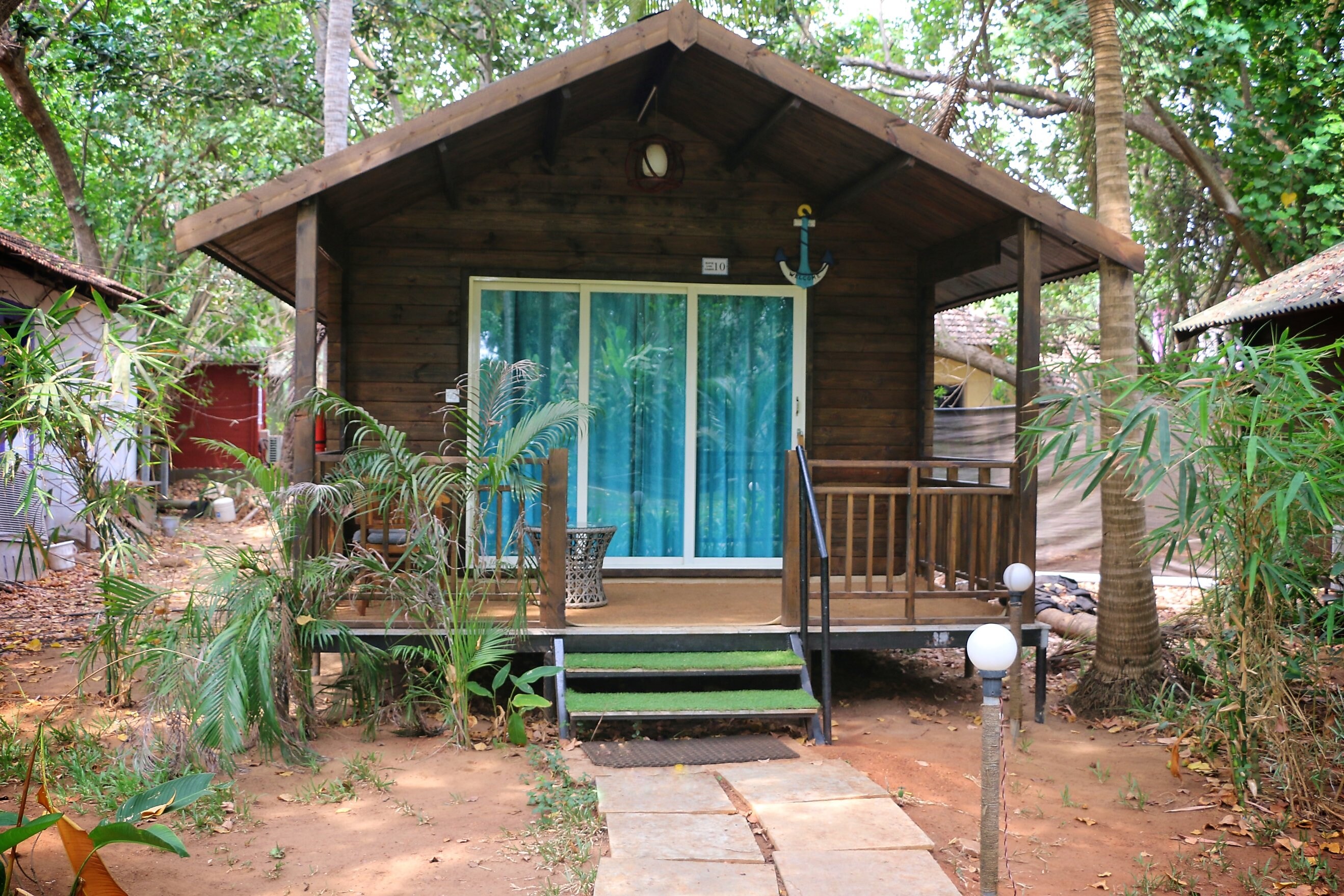 Montego Bay Beach Village Goa Inr 910 Off 4 5 9 9 Resort