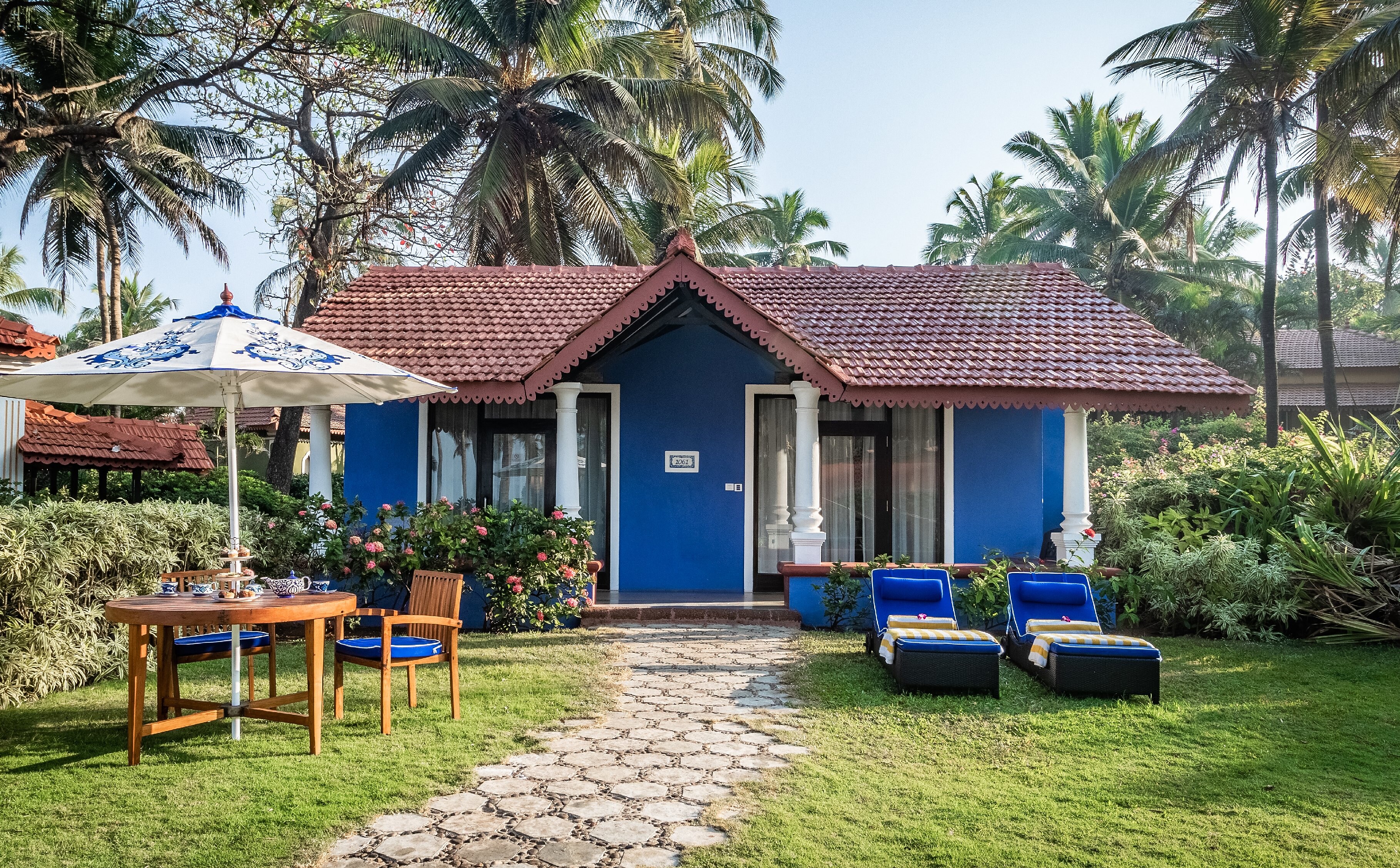 Taj Holiday Village Resort Spa Sinquerim Goa Goa Inr 1500 Gift