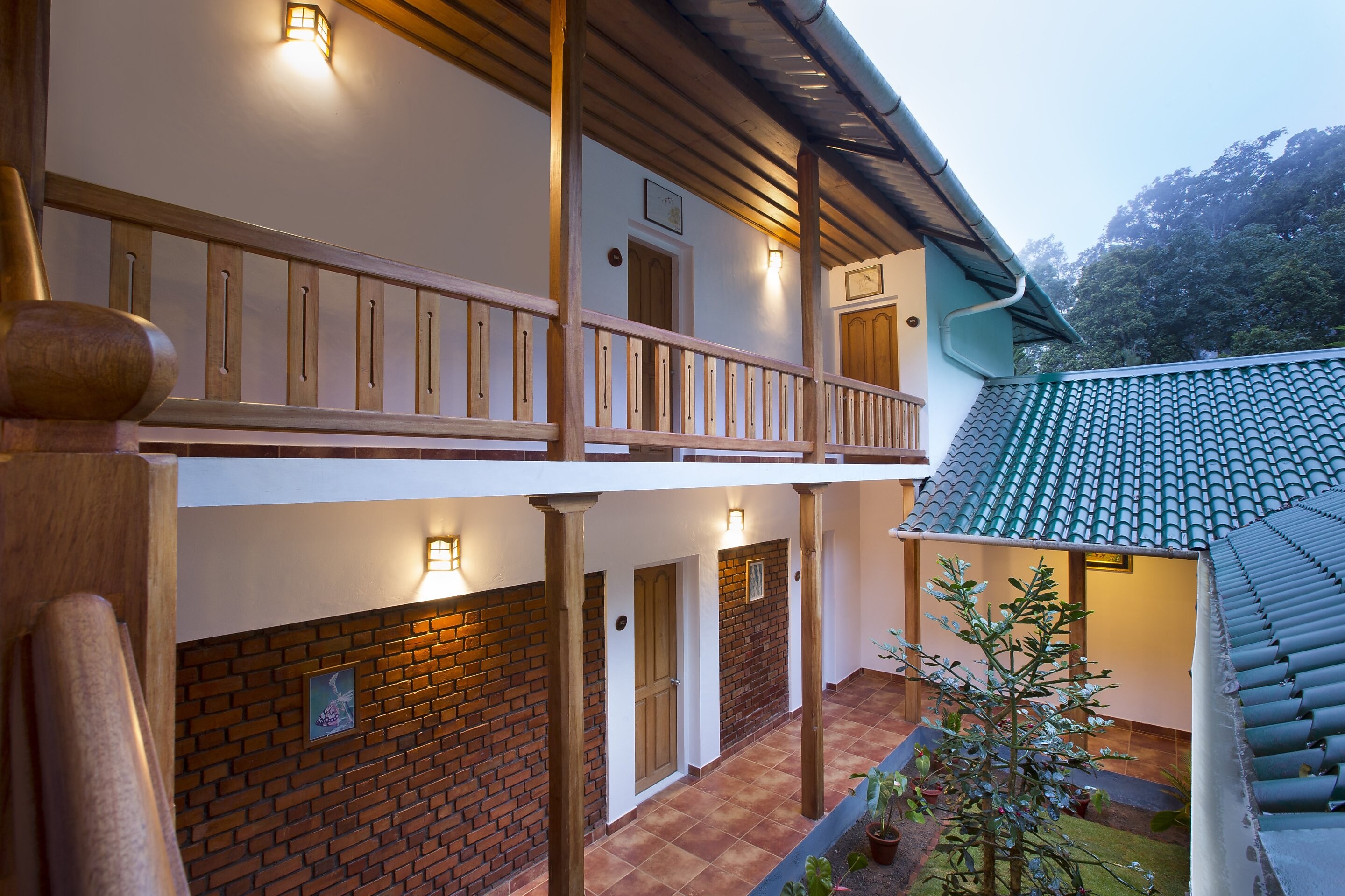 Bracknell Forest Munnar Resort Price, Address & Reviews