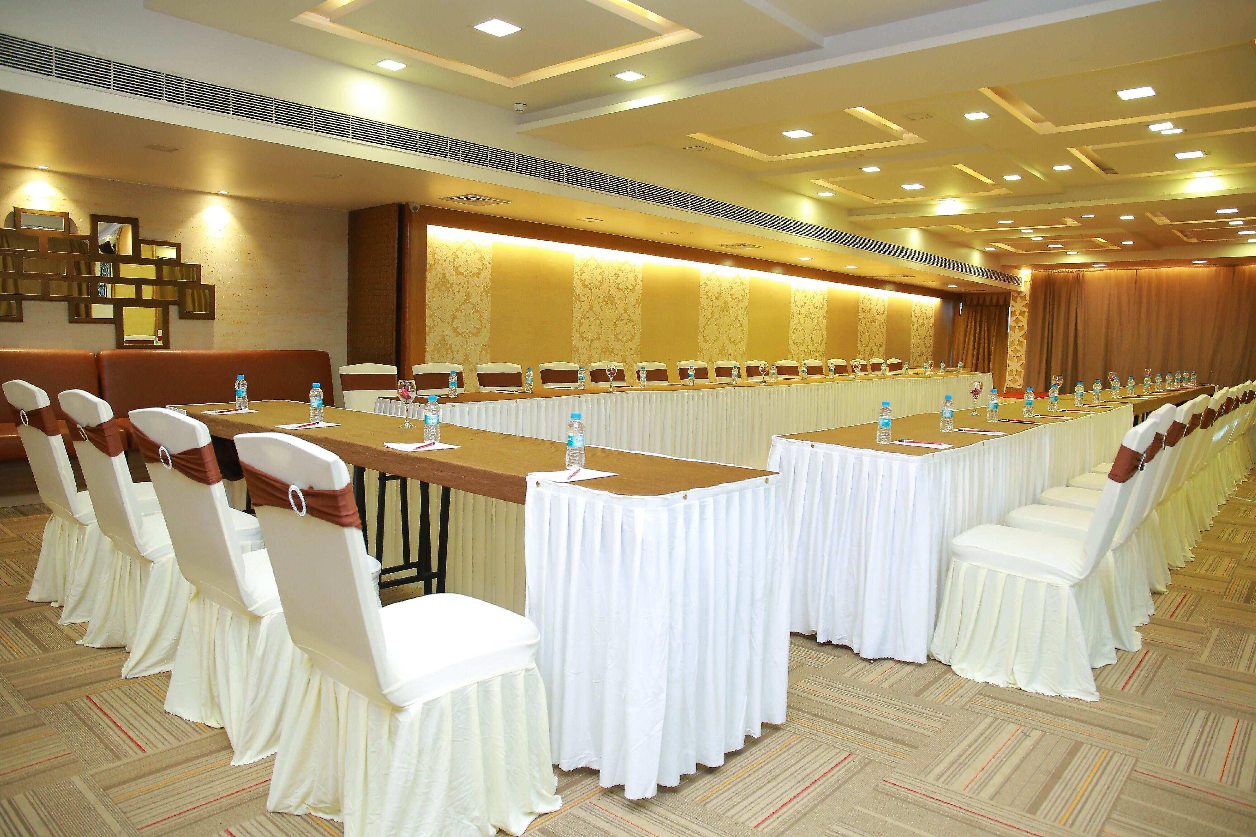 The Platinum Hotel Hyderabad Inr 572 Off 2 2 0 0 Hotel