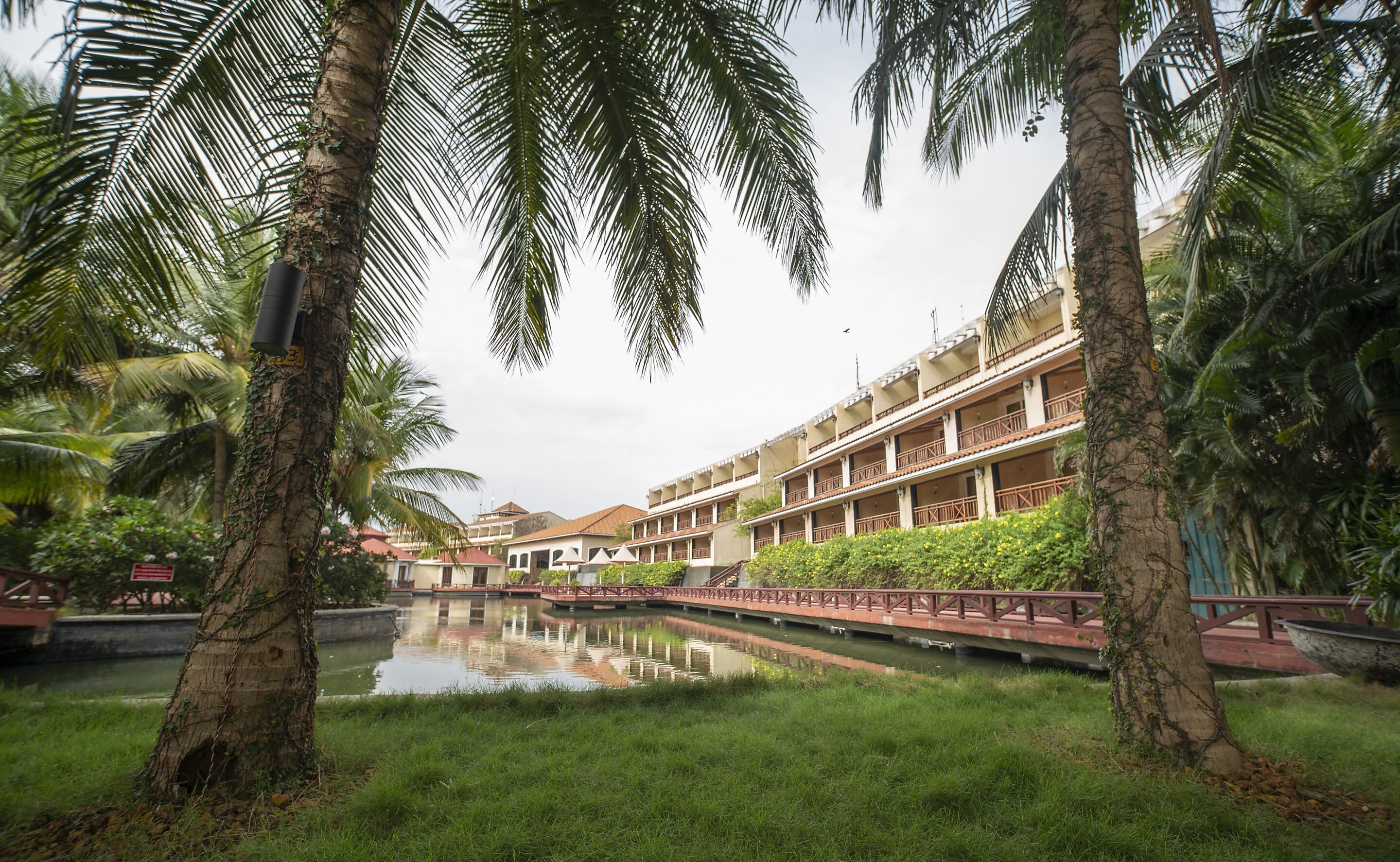 Bonjour Bonheur Ocean Spray Pondicherry Inr 1319 Off