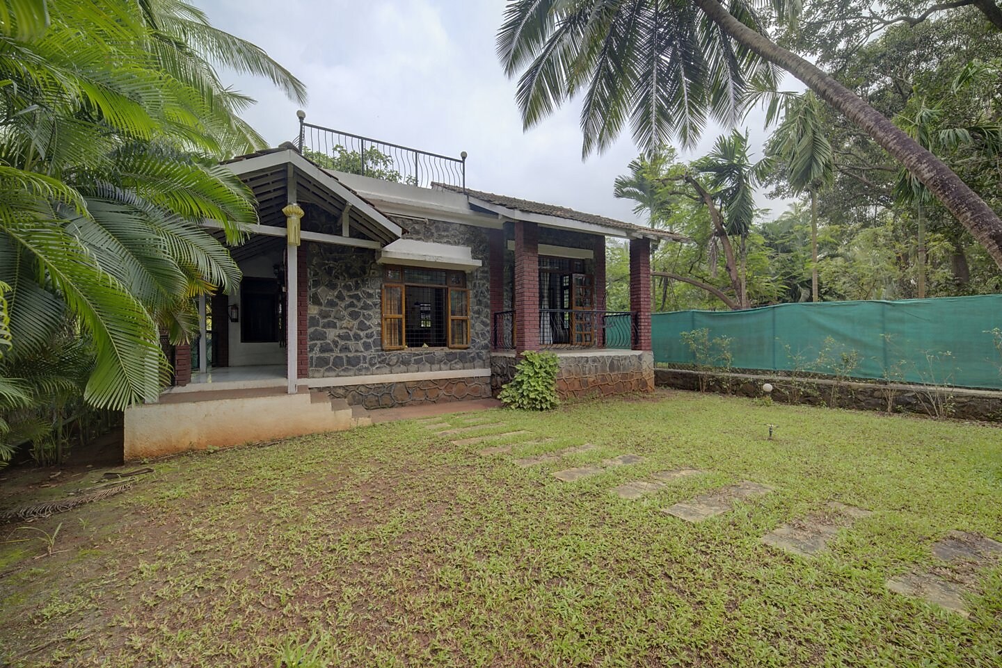 Sid Z Cottage Alibagh Cottage Price Address Reviews