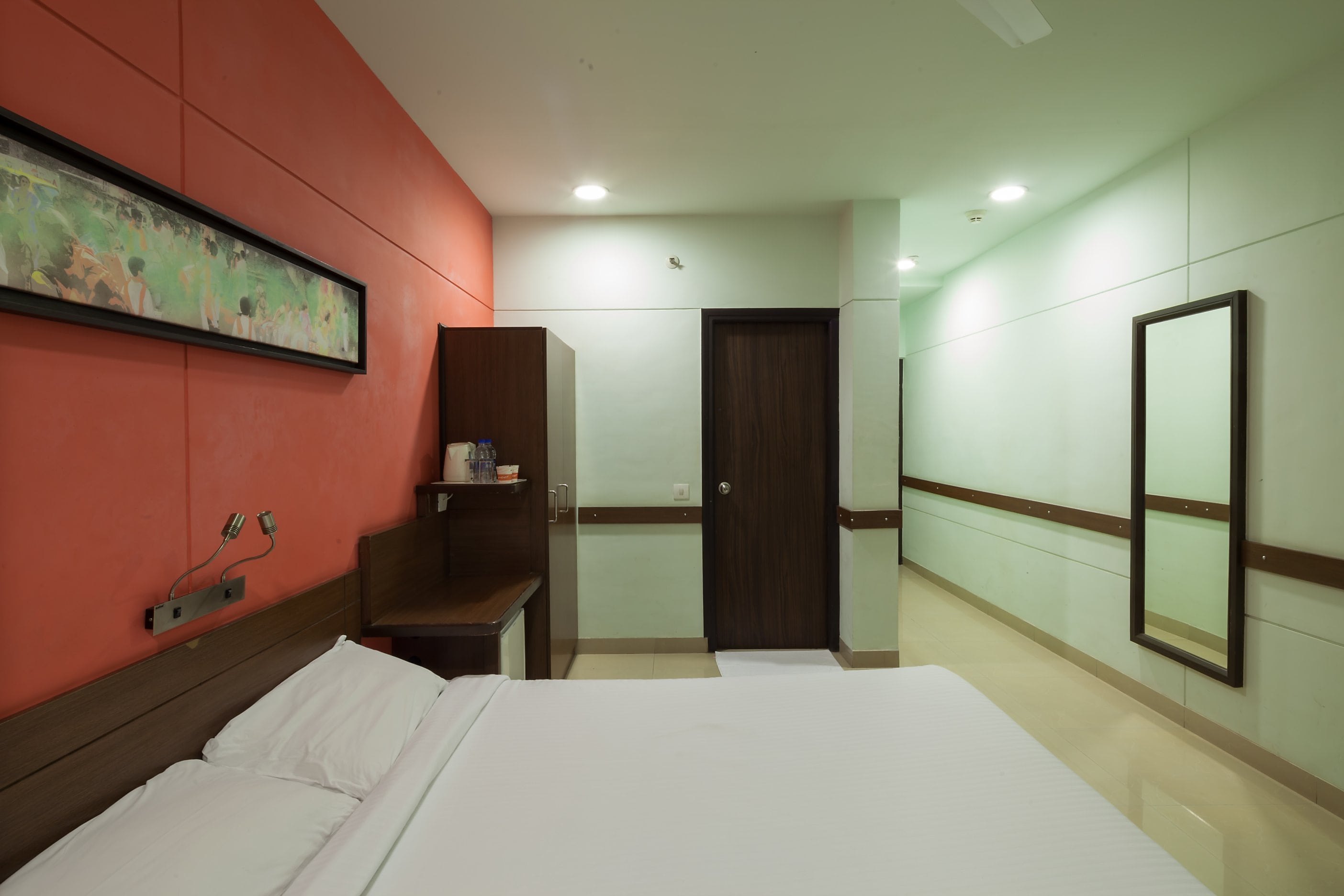 Ginger Mumbai, Andheri (MIDC) Mumbai INR 1034 OFF ( ̶4̶4̶9̶9̶