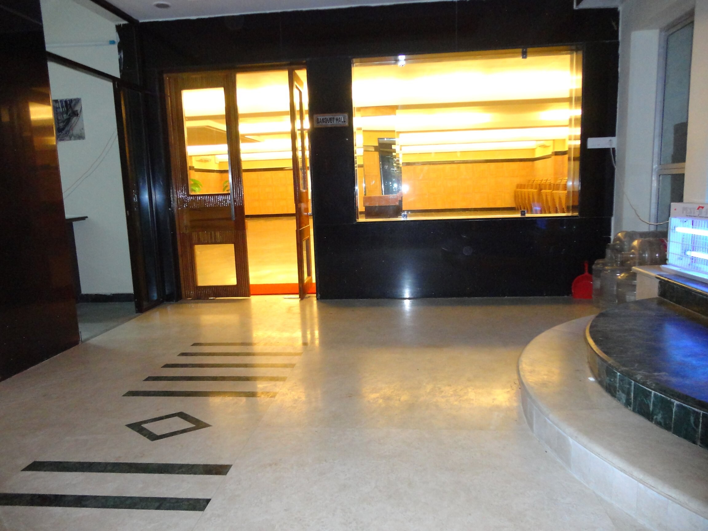 Hotel Mgm Grand Srikalahasti Inr 550 Off 2 5 0 0 Price