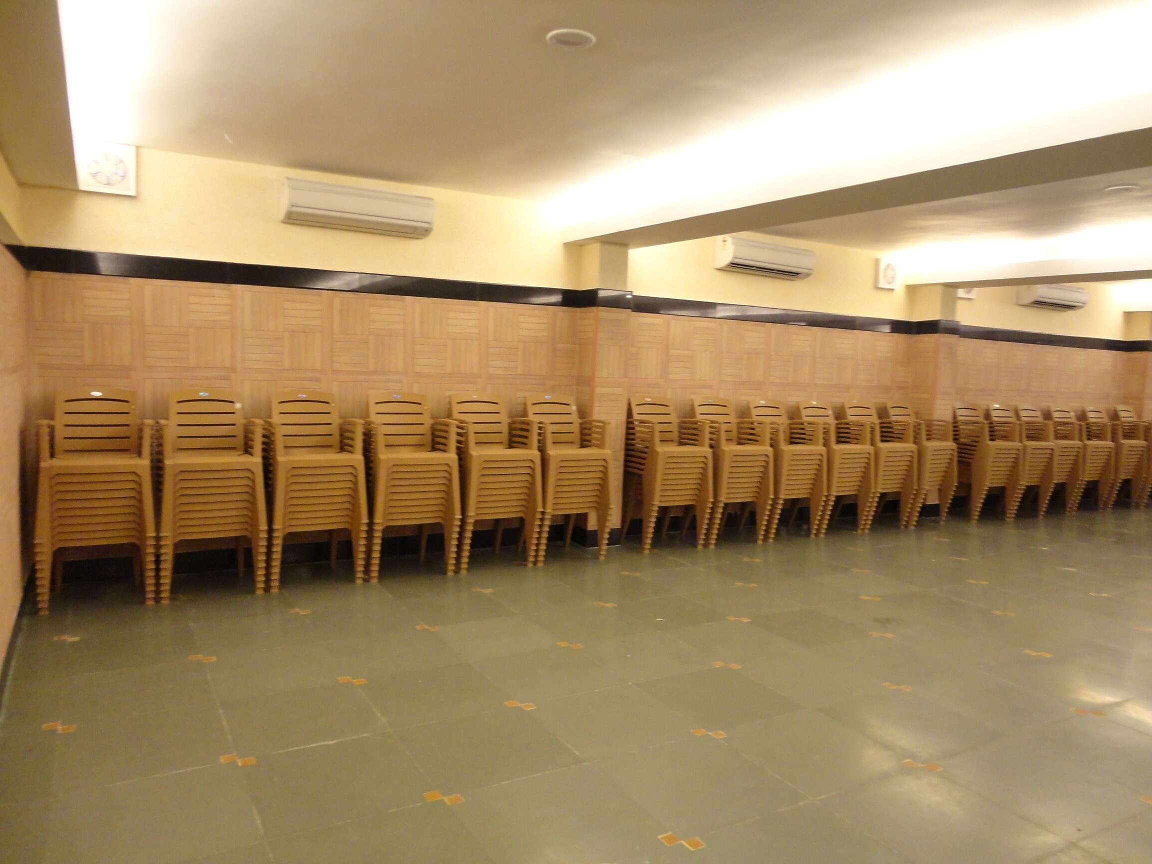 Hotel Mgm Grand Srikalahasti Inr 550 Off 2 5 0 0 Price