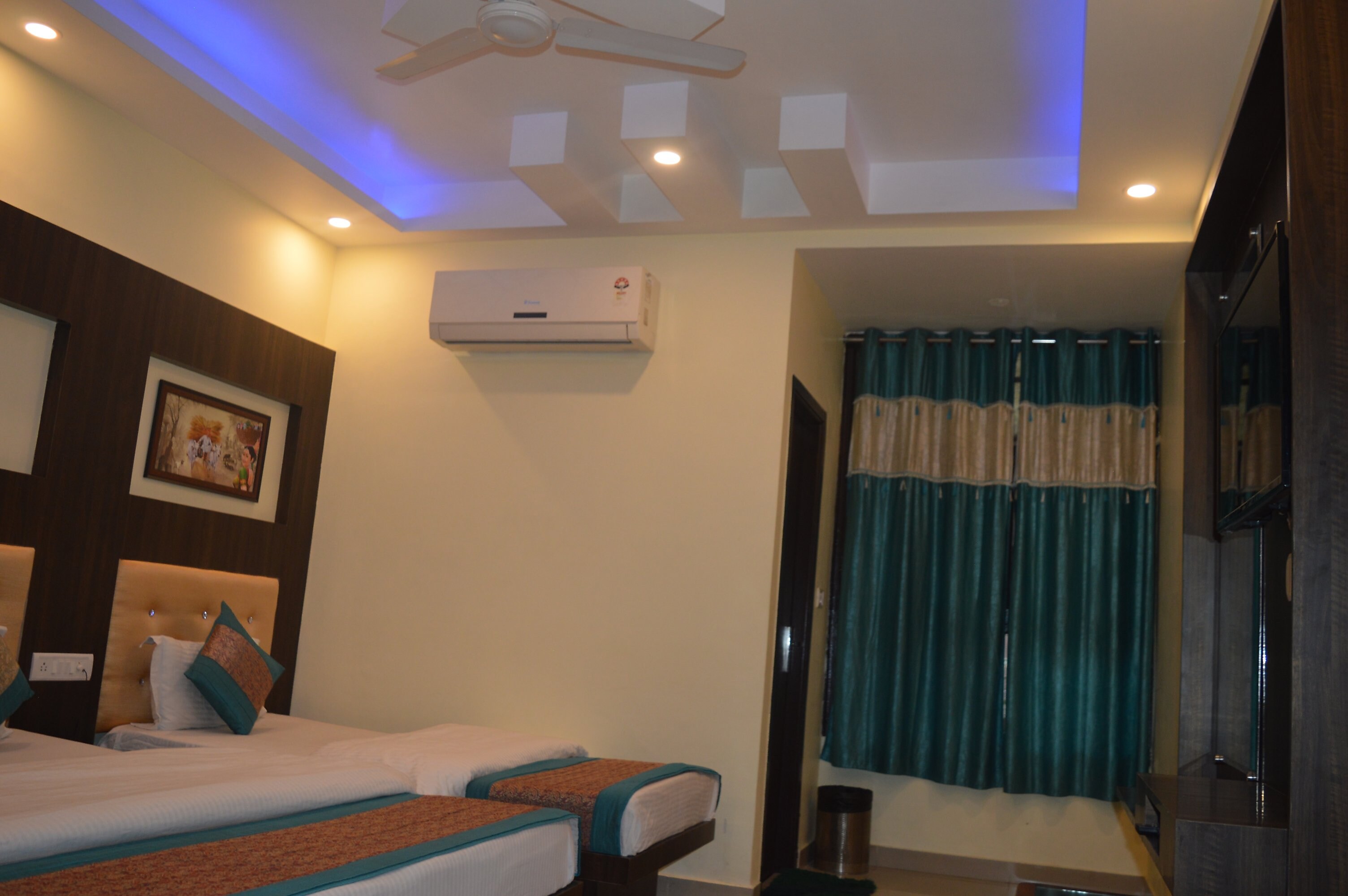 Hotel Cottage Ganga Inn Delhi Inr 472 Off 2 6 0 0 Hotel