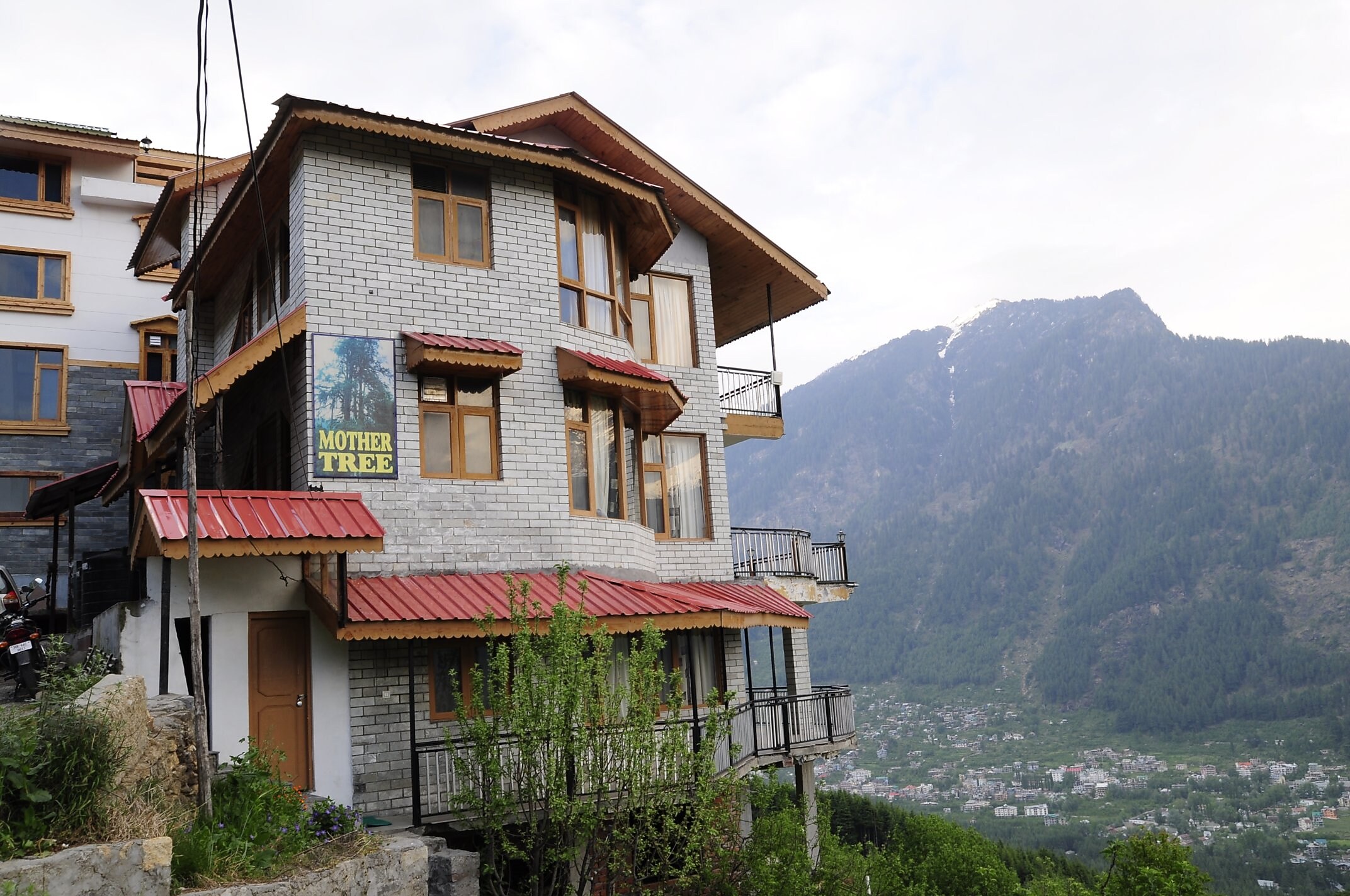 Mother Tree Cottage Manali Cottage Price Address Reviews