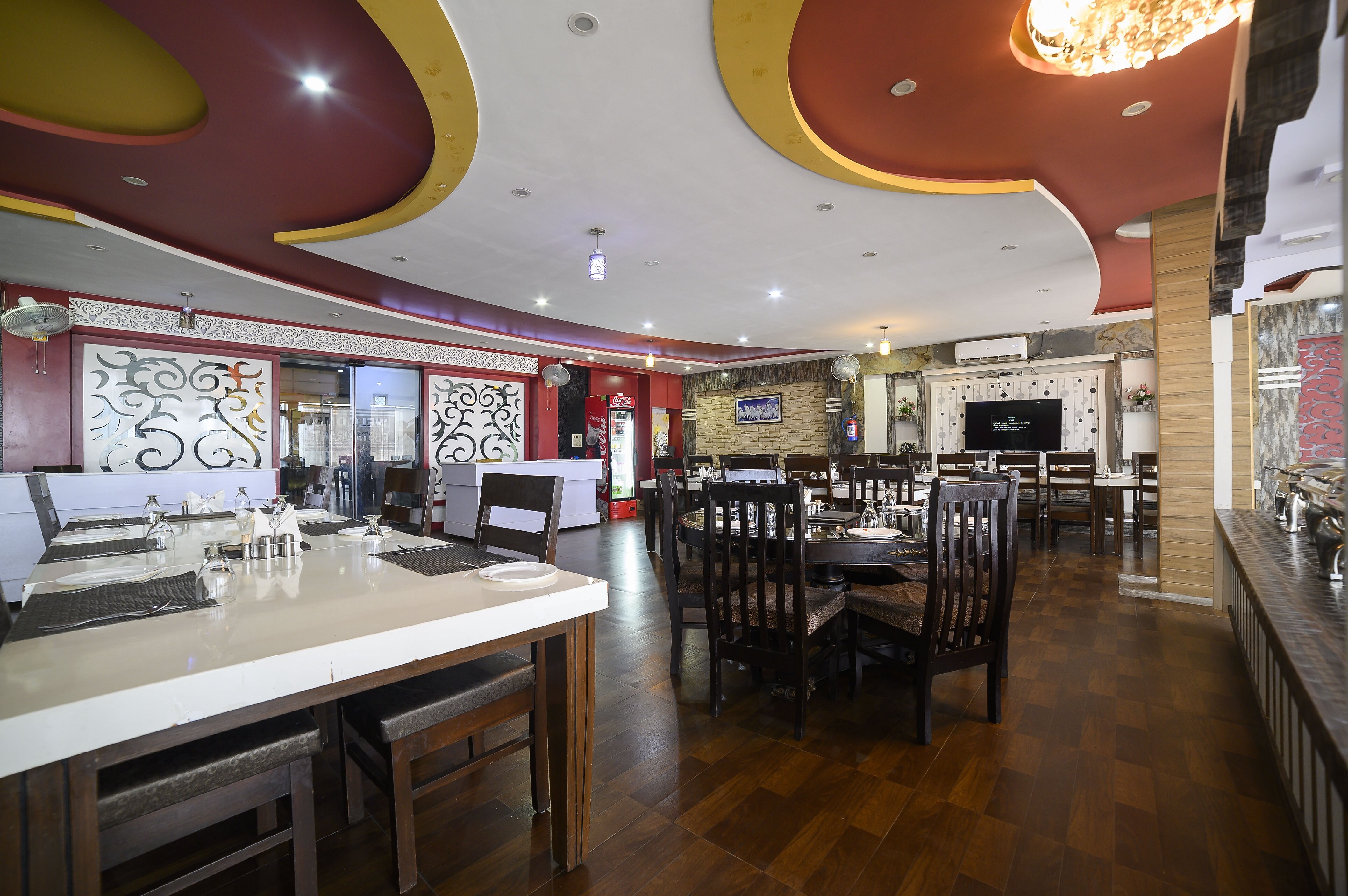 The Mirage Palace Rohtak Inr 423 Off 1 3 9 9 Hotel Price