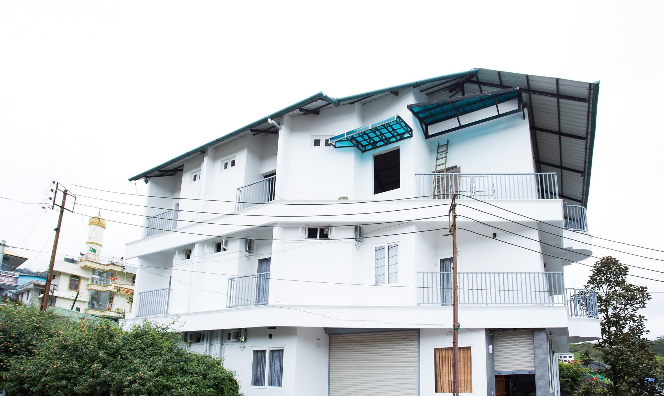 Kurinji Wanderlust Munnar Munnar Inr 282 Off 1 5 5 0 Price