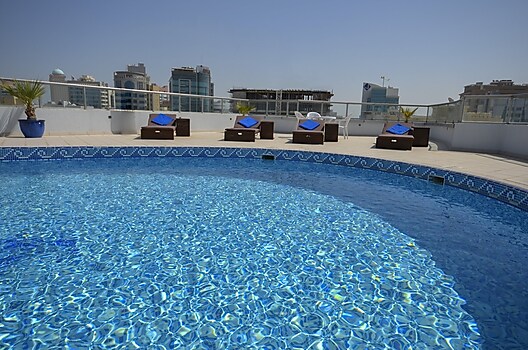 Al Waleed Palace Hotel Apartments Barsha Dubai Inr 4681 Off Hotel Swimming Pool