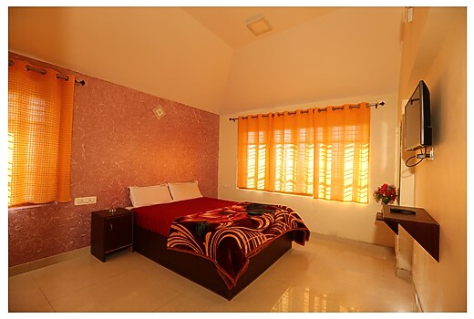 Green Moon Residency Ooty Hotel Price Address Reviews