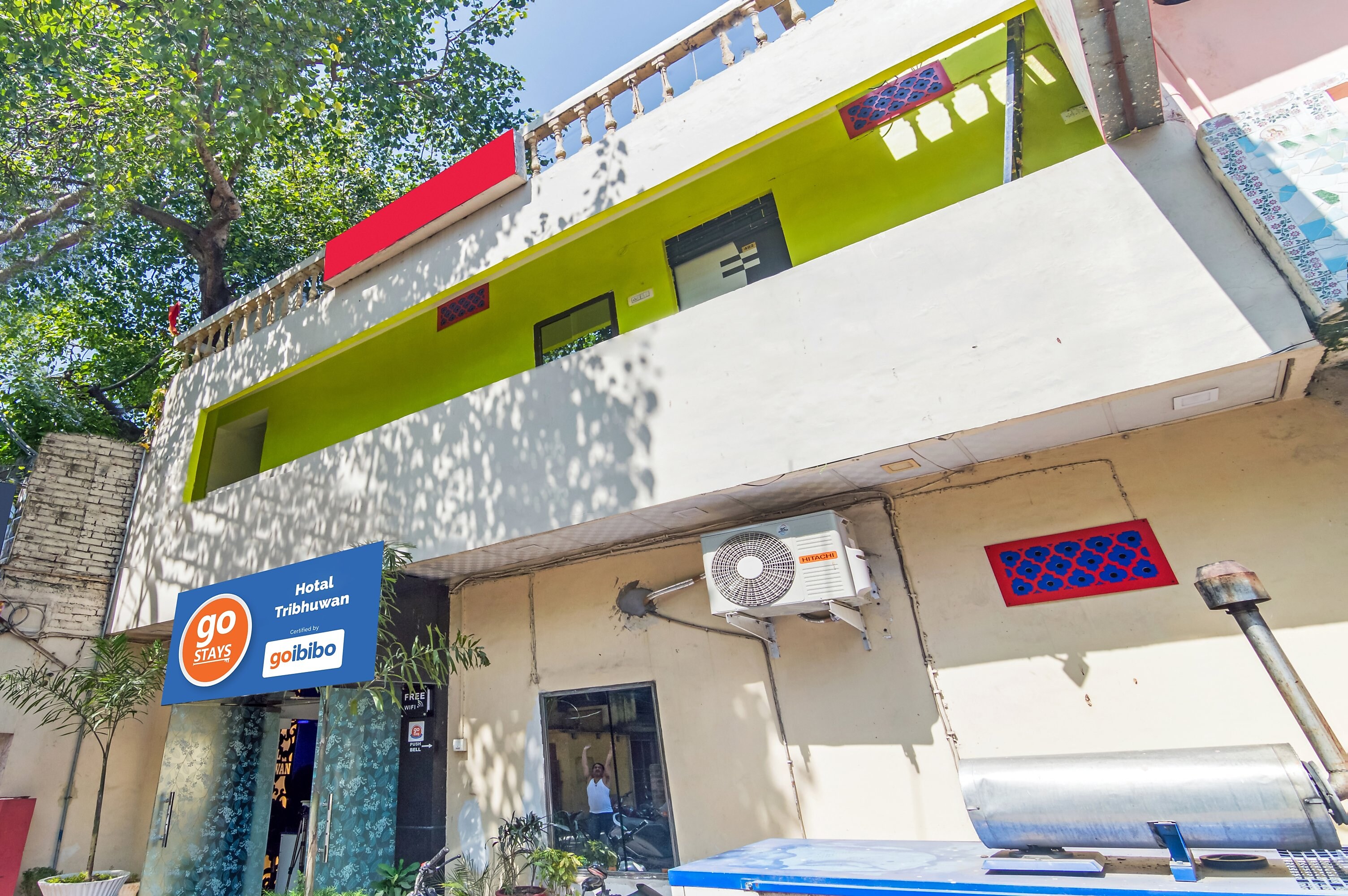 Hotel Tribhuwan Lucknow Inr 216 Off 9 0 0 Hotel Price