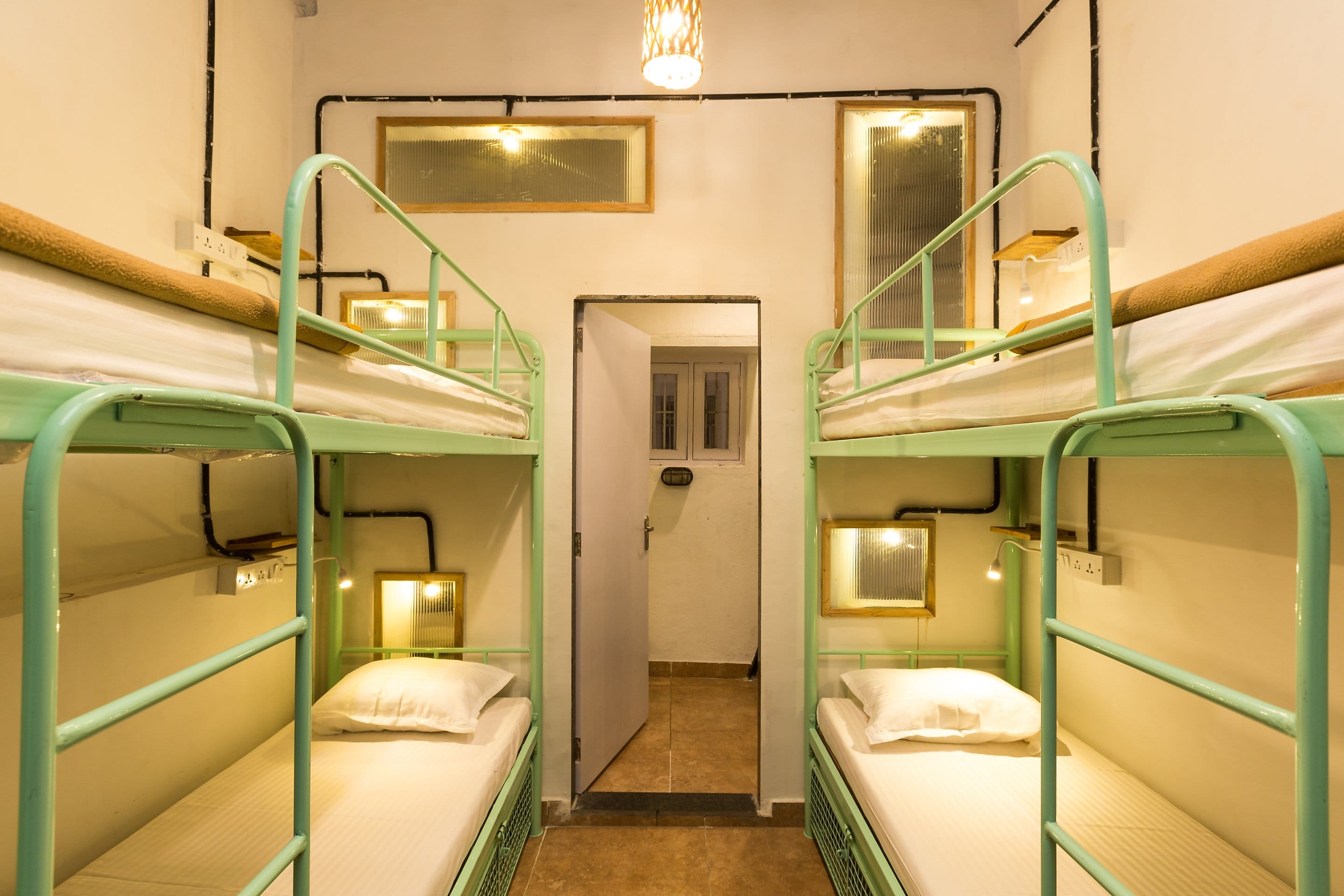 Hostel Mantra Mumbai Hostel Price, Address & Reviews