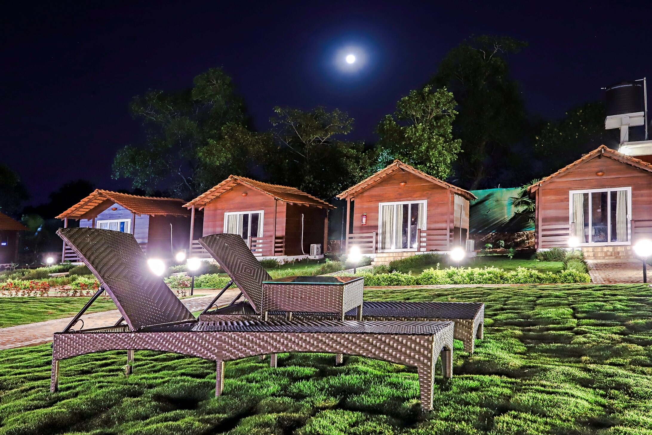 Lazy Bee Cottages Goa Inr 599 Off 2 9 9 9 Resort Price
