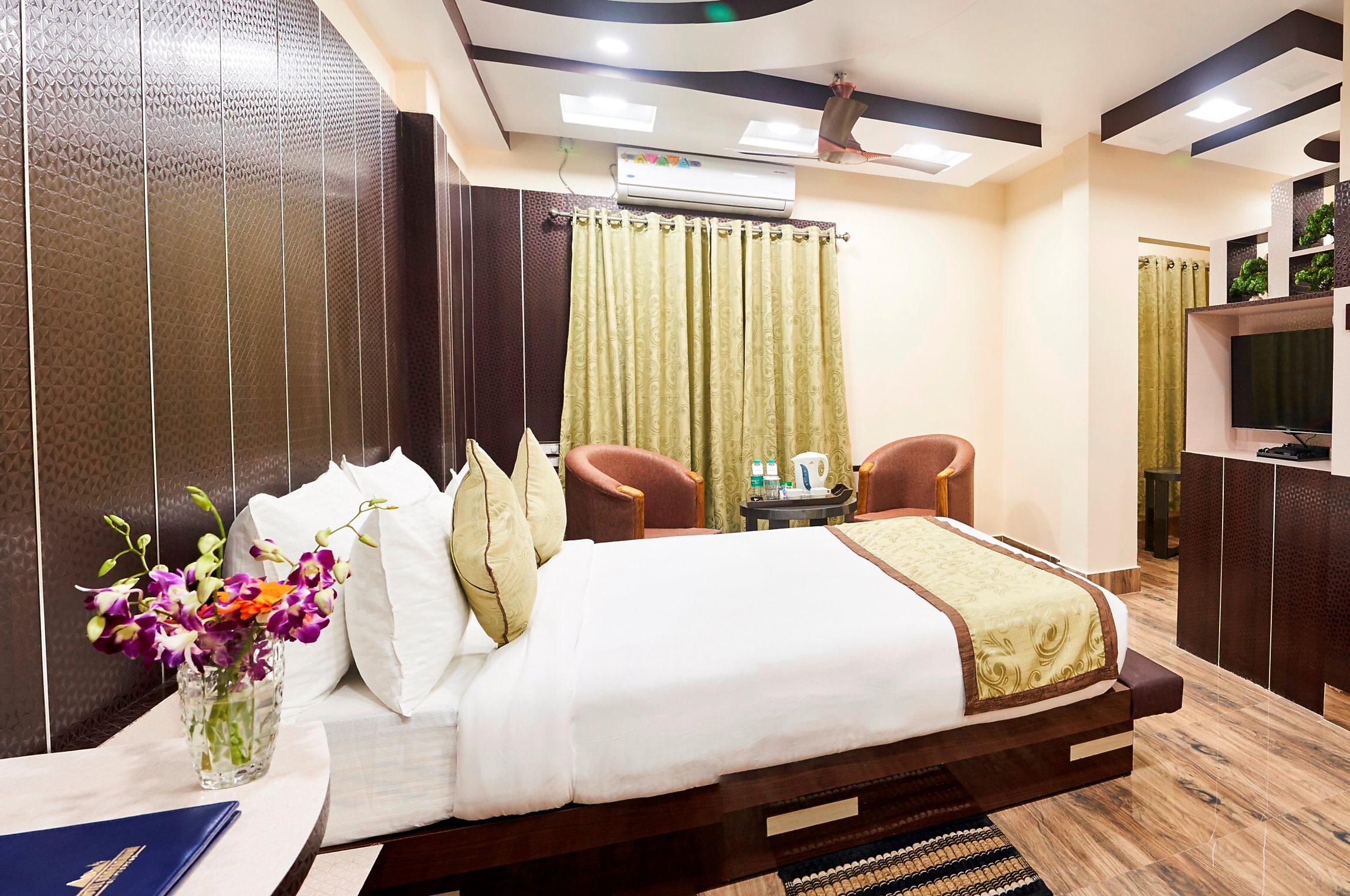 Hotel Dooars Mountain Alipurduar INR 320 OFF ( ̶1̶6̶0̶0̶ ) 𝐏𝐡𝐨𝐭𝐨𝐬