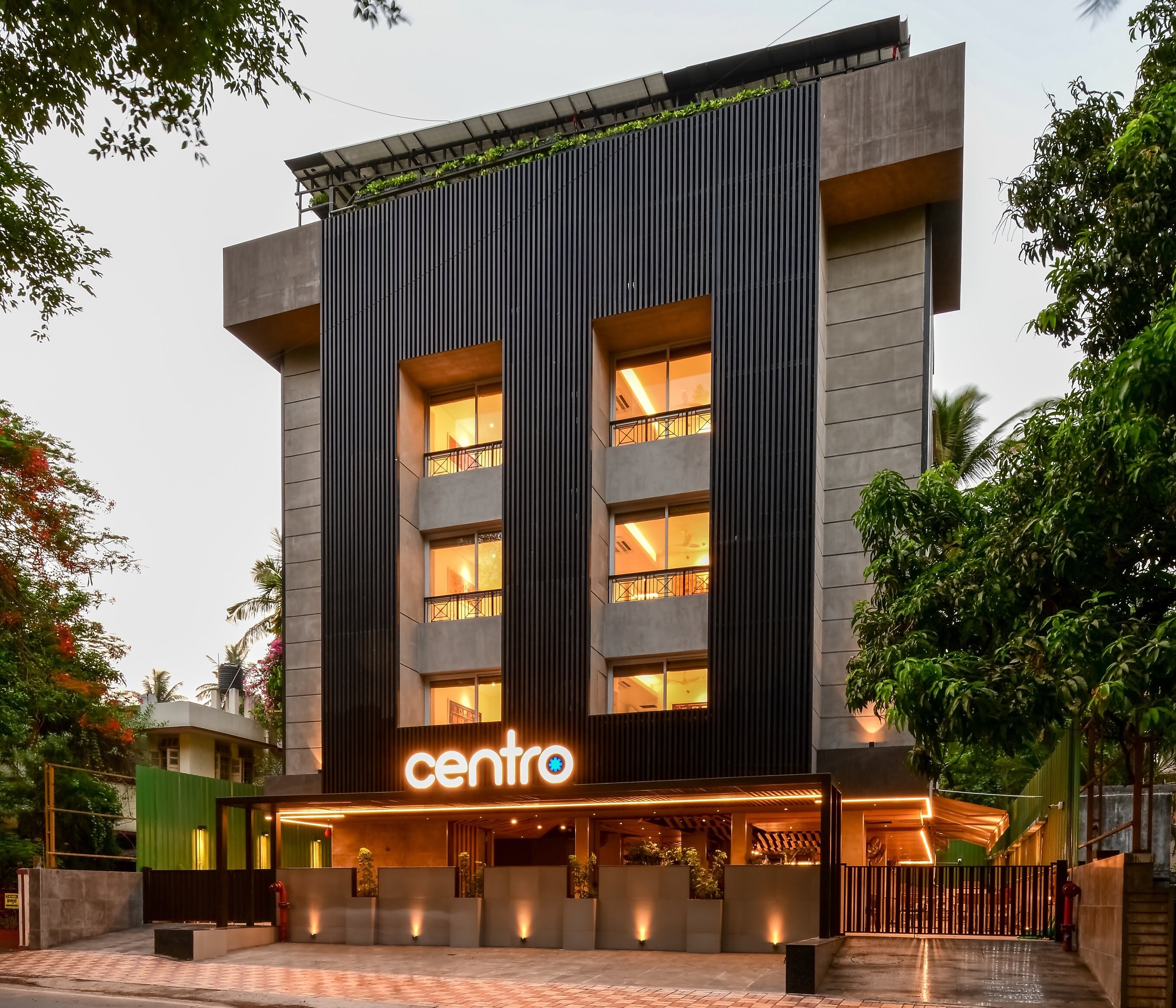 Centro Pune Inr 666 Off 2 1 4 5 Hotel Price Address Reviews