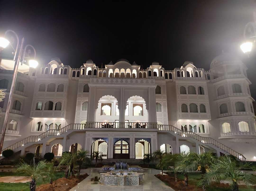 Indralok Palace Hotel & Resort 𝗕𝗢𝗢𝗞 Morena Resort 𝘄𝗶𝘁𝗵 ₹𝟬 𝗣𝗔𝗬𝗠𝗘𝗡𝗧