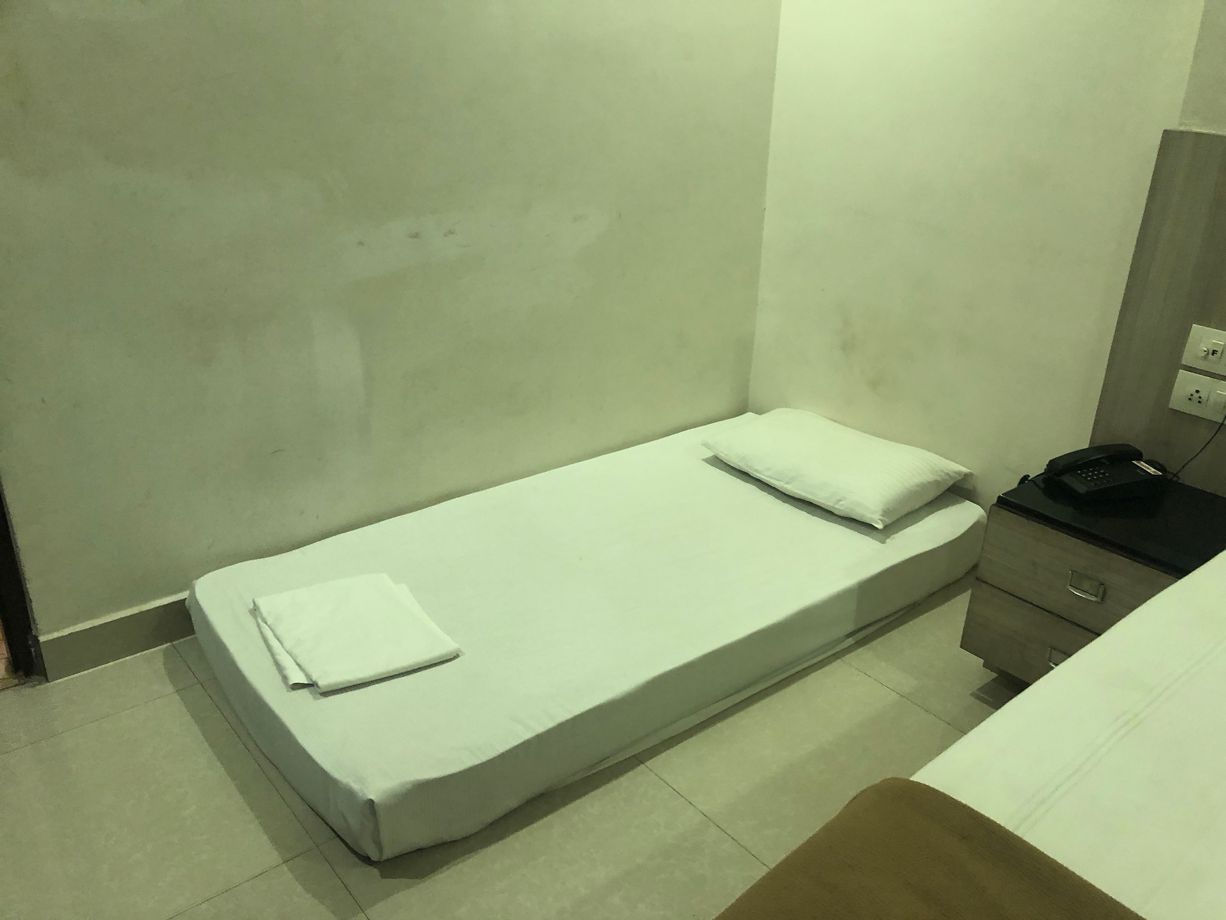 Elite Inn 𝗕𝗢𝗢𝗞 Ranipet Hotel 𝘄𝗶𝘁𝗵 𝗙𝗥𝗘𝗘 𝗖𝗮𝗻𝗰𝗲𝗹𝗹𝗮𝘁𝗶𝗼𝗻