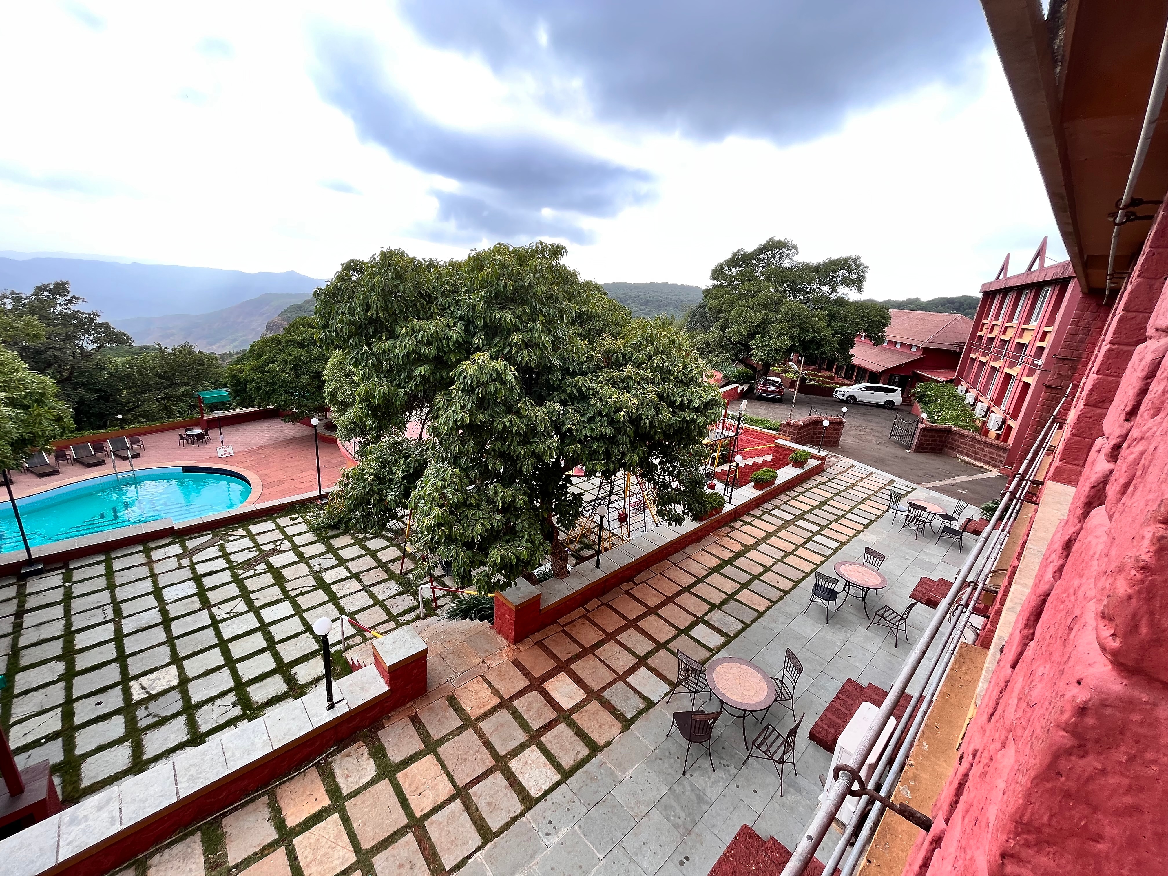 Fountain Hotel 𝗕𝗢𝗢𝗞 Mahabaleshwar Hotel 𝘄𝗶𝘁𝗵 ₹𝟬 𝗣𝗔𝗬𝗠𝗘𝗡𝗧