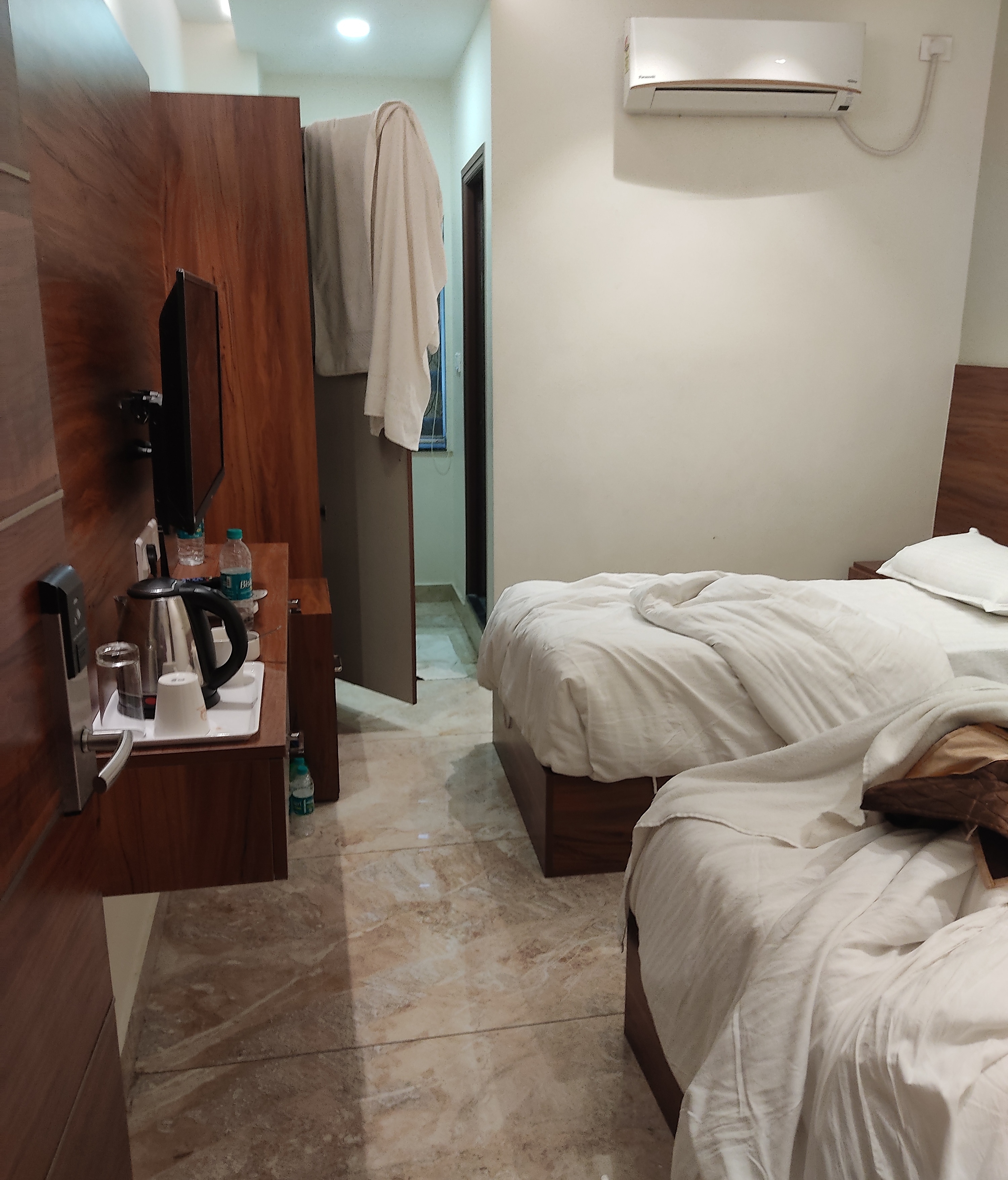 HOTEL THOUSAND PILLARS Warangal Hotel BOOK ₹1