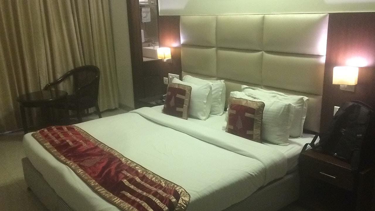 Hotel Mandarin Square Best Rates on Zirakpur Hotel Deals, Reviews & Photos
