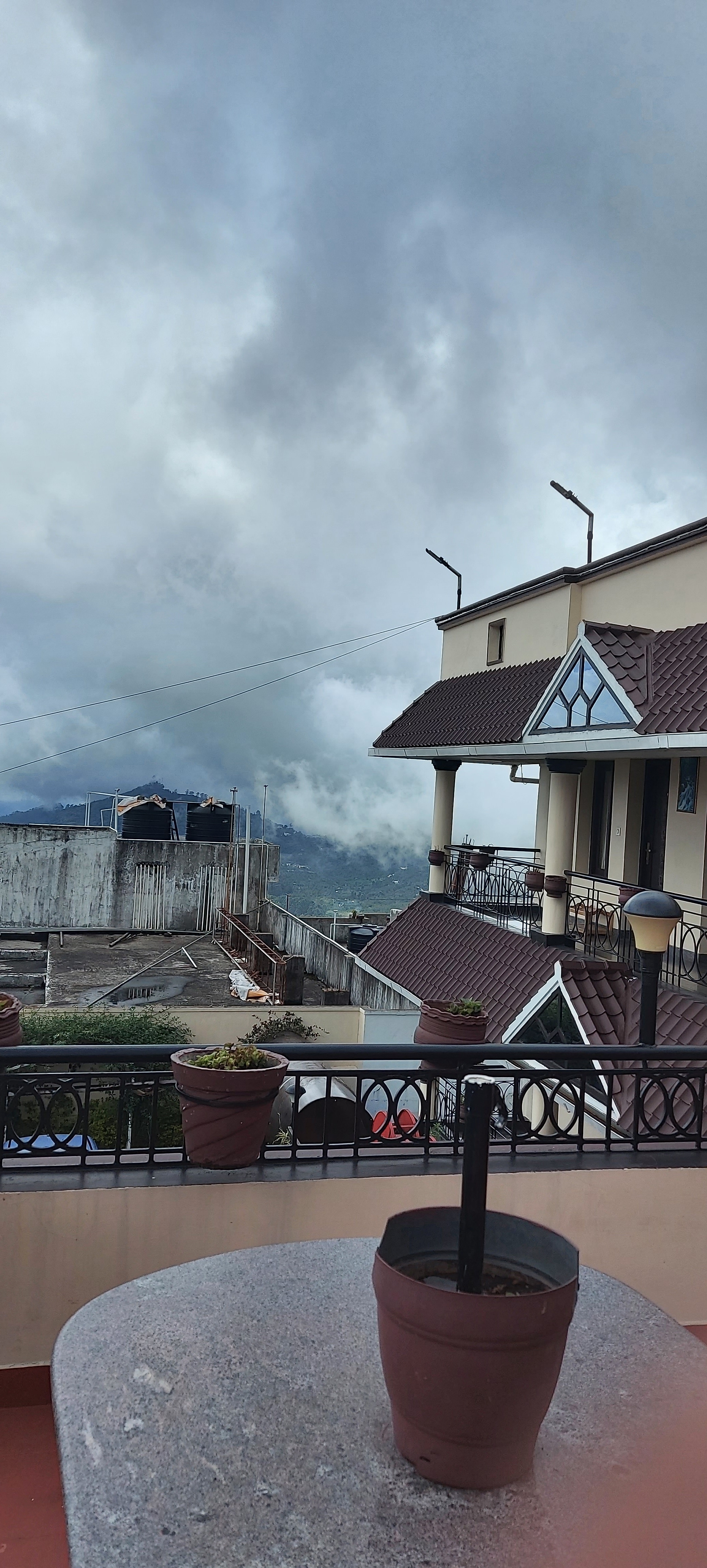 Hotel Apple Valley 𝗕𝗢𝗢𝗞 Kodaikanal Hotel 𝘄𝗶𝘁𝗵 ₹𝟬 𝗣𝗔𝗬𝗠𝗘𝗡𝗧