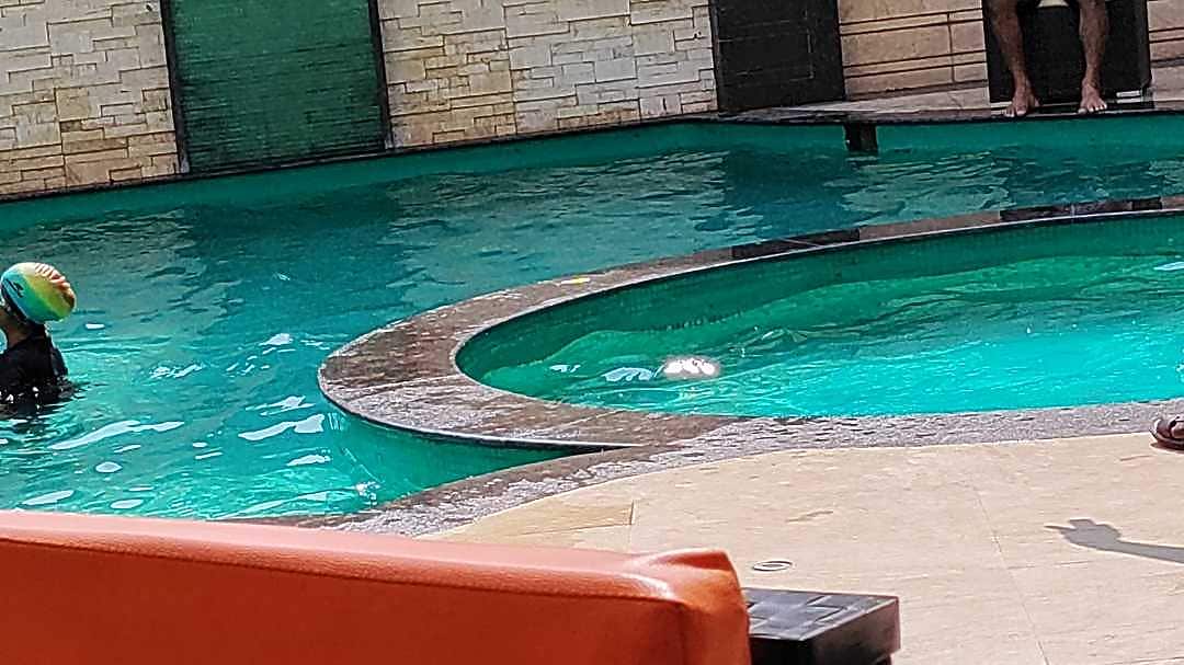 Photos of Hotel Cenneys Gateway Hotel in Salem