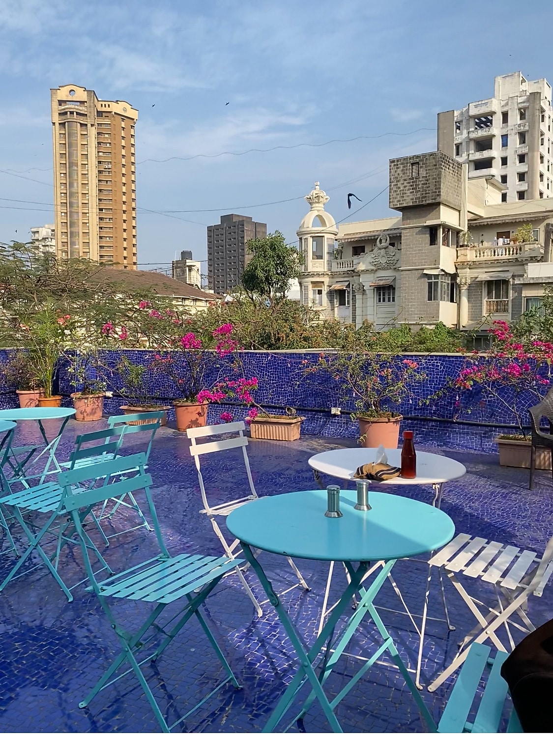 Hotel Kemps Corner 𝗕𝗢𝗢𝗞 Mumbai Hotel 𝘄𝗶𝘁𝗵 ₹𝟬 𝗣𝗔𝗬𝗠𝗘𝗡𝗧