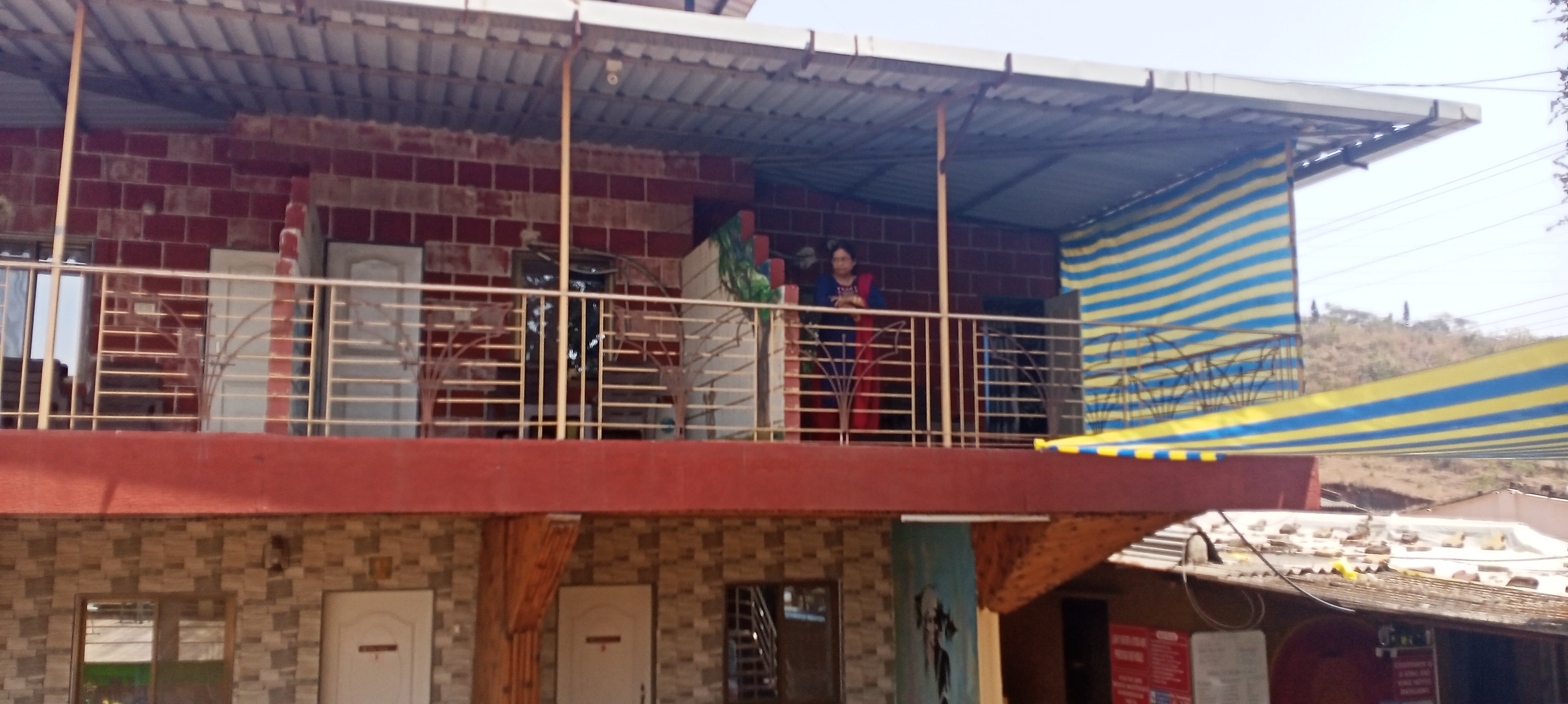 The Bob House Rooms & Cafe Best Rates on Lonavala Hotel Deals