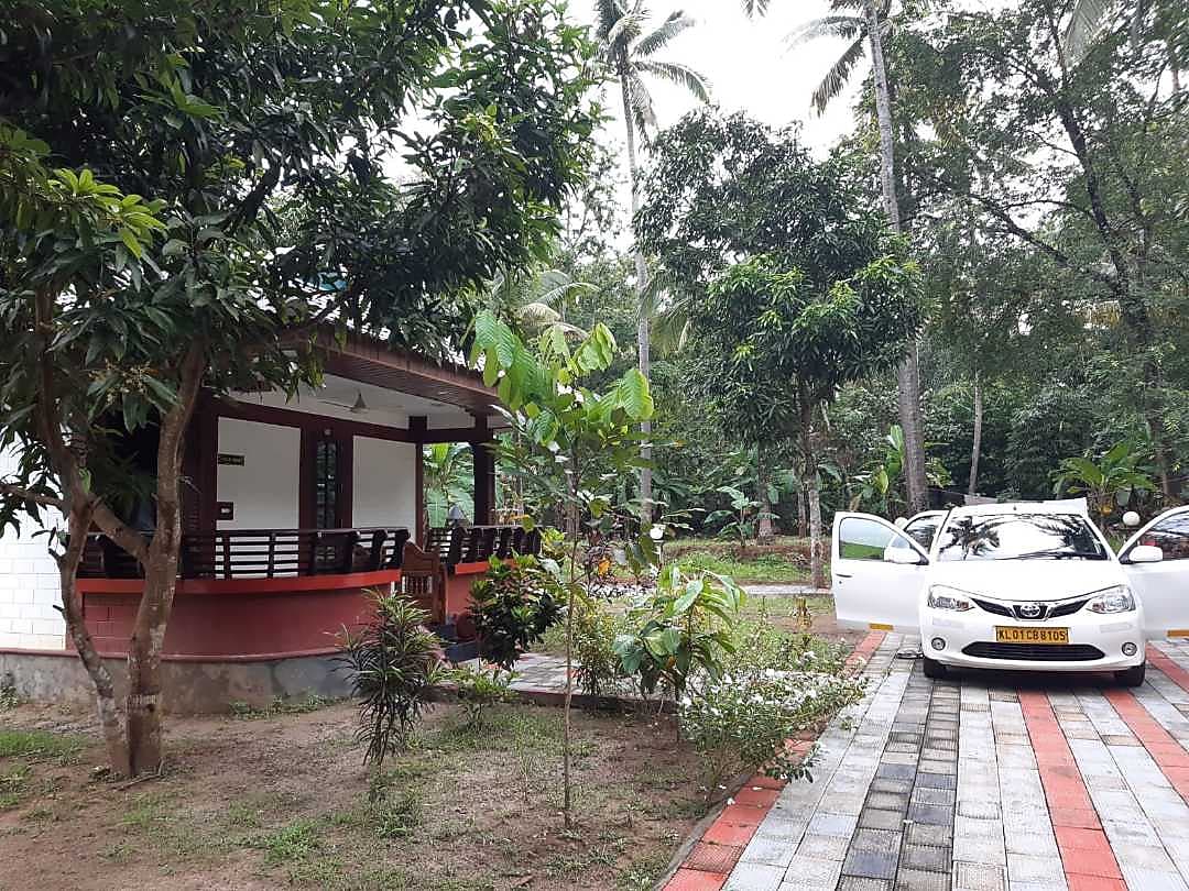 Leisure Valley Beach Resort 𝗕𝗢𝗢𝗞 Varkala Resort 𝘄𝗶𝘁𝗵 𝗙𝗥𝗘𝗘 𝗖𝗮𝗻𝗰𝗲𝗹𝗹𝗮𝘁𝗶𝗼𝗻
