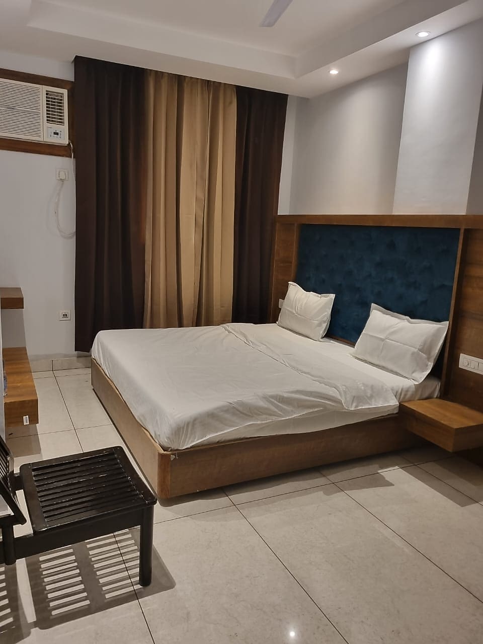 Hotel Green Axis 𝗕𝗢𝗢𝗞 Katra Hotel 𝘄𝗶𝘁𝗵 𝗙𝗥𝗘𝗘 𝗖𝗮𝗻𝗰𝗲𝗹𝗹𝗮𝘁𝗶𝗼𝗻