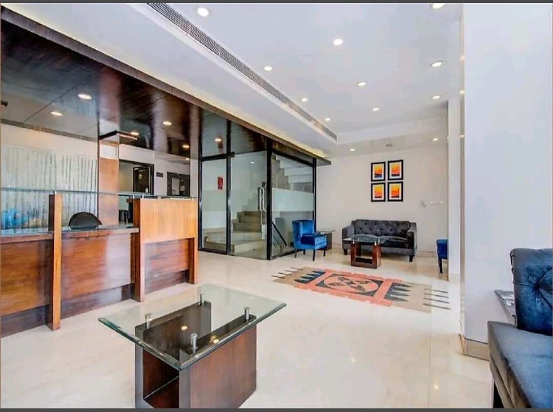 Hotel Rockland (Panchsheel Enclave) 𝗕𝗢𝗢𝗞 Delhi Hotel 𝘄𝗶𝘁𝗵 𝗙𝗥𝗘𝗘 𝗖𝗮𝗻𝗰𝗲𝗹𝗹𝗮𝘁𝗶𝗼𝗻