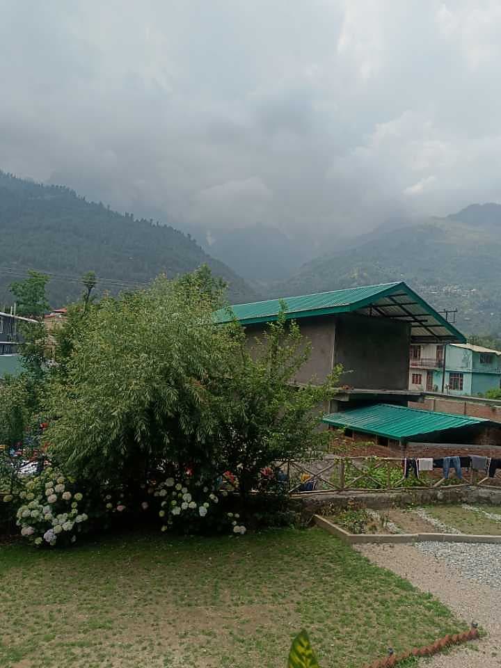 The Bunk Manali 𝗕𝗢𝗢𝗞 Manali Hostel 𝘄𝗶𝘁𝗵 𝗙𝗥𝗘𝗘 𝗖𝗮𝗻𝗰𝗲𝗹𝗹𝗮𝘁𝗶𝗼𝗻