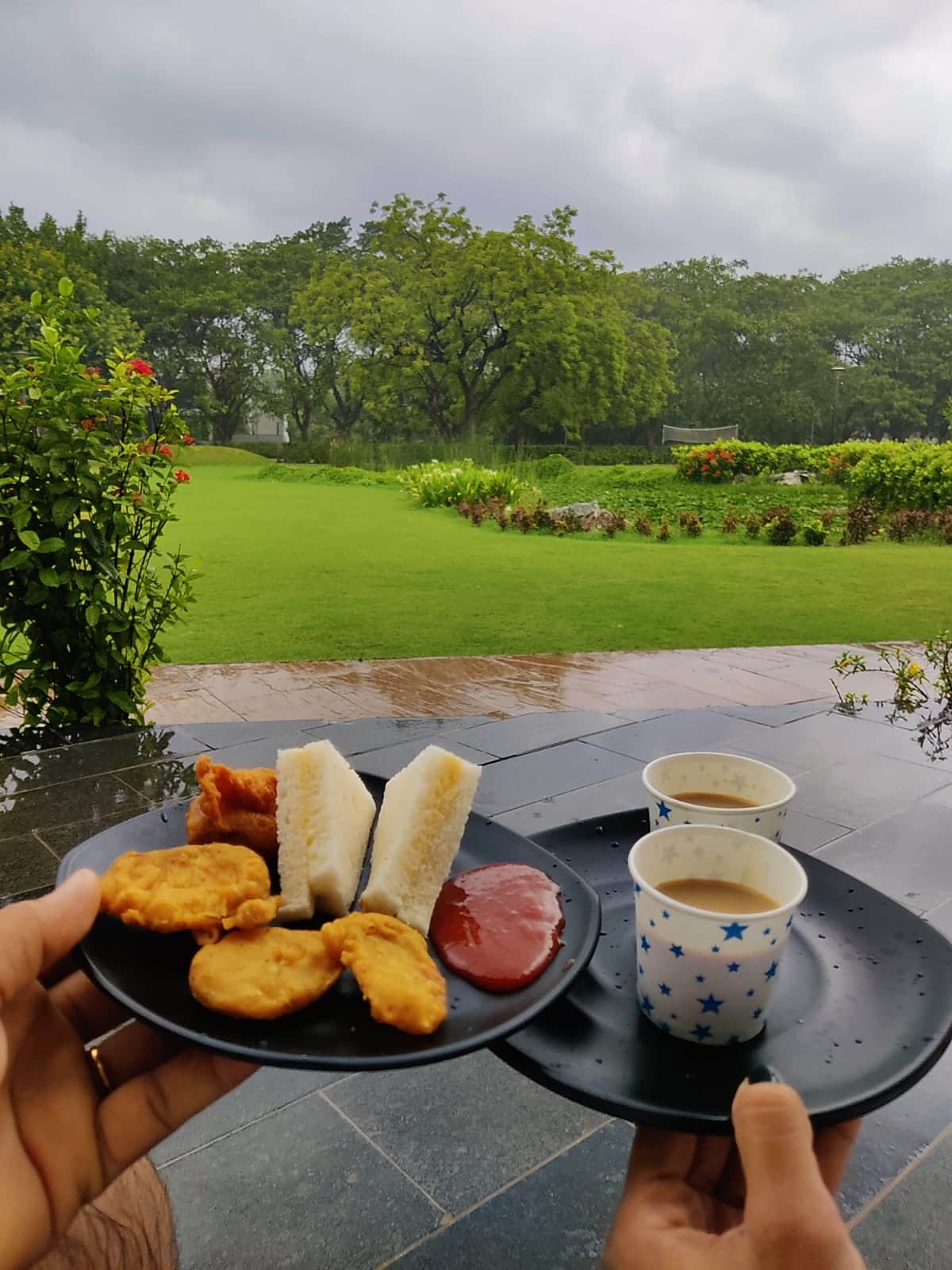 Arvind Alcove Club by FMS 𝗕𝗢𝗢𝗞 Kalol Hotel 𝘄𝗶𝘁𝗵 𝗙𝗥𝗘𝗘 𝗖𝗮𝗻𝗰𝗲𝗹𝗹𝗮𝘁𝗶𝗼𝗻