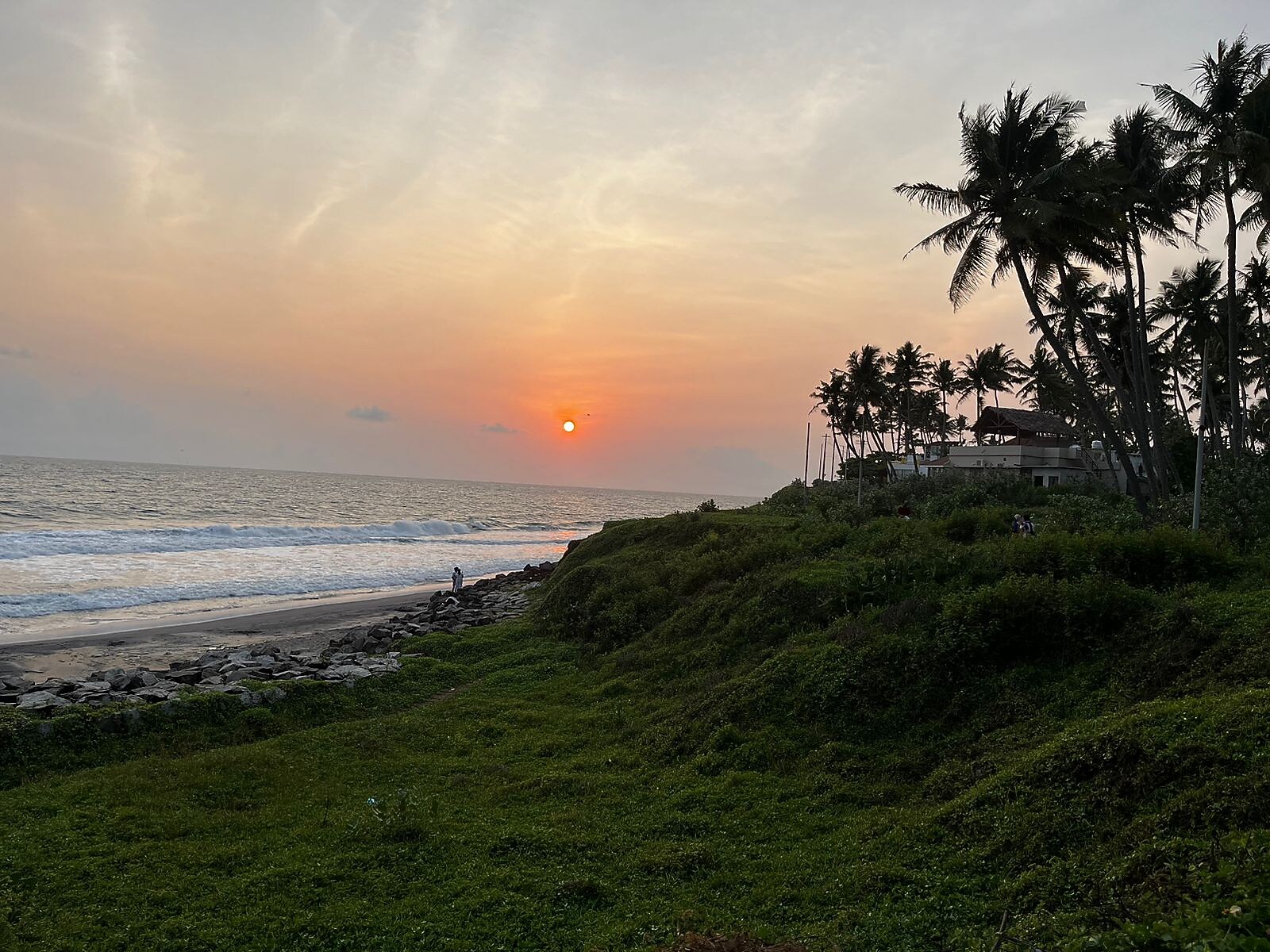 Willmount Varkala 𝗕𝗢𝗢𝗞 Varkala Cottage 𝘄𝗶𝘁𝗵 𝗙𝗥𝗘𝗘 𝗖𝗮𝗻𝗰𝗲𝗹𝗹𝗮𝘁𝗶𝗼𝗻
