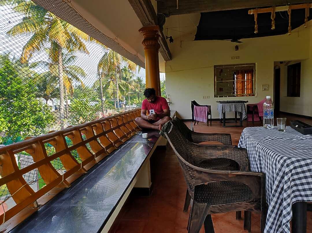 Sunrays Beach House 𝗕𝗢𝗢𝗞 Alleppey Homestay 𝘄𝗶𝘁𝗵 𝗙𝗥𝗘𝗘 𝗖𝗮𝗻𝗰𝗲𝗹𝗹𝗮𝘁𝗶𝗼𝗻