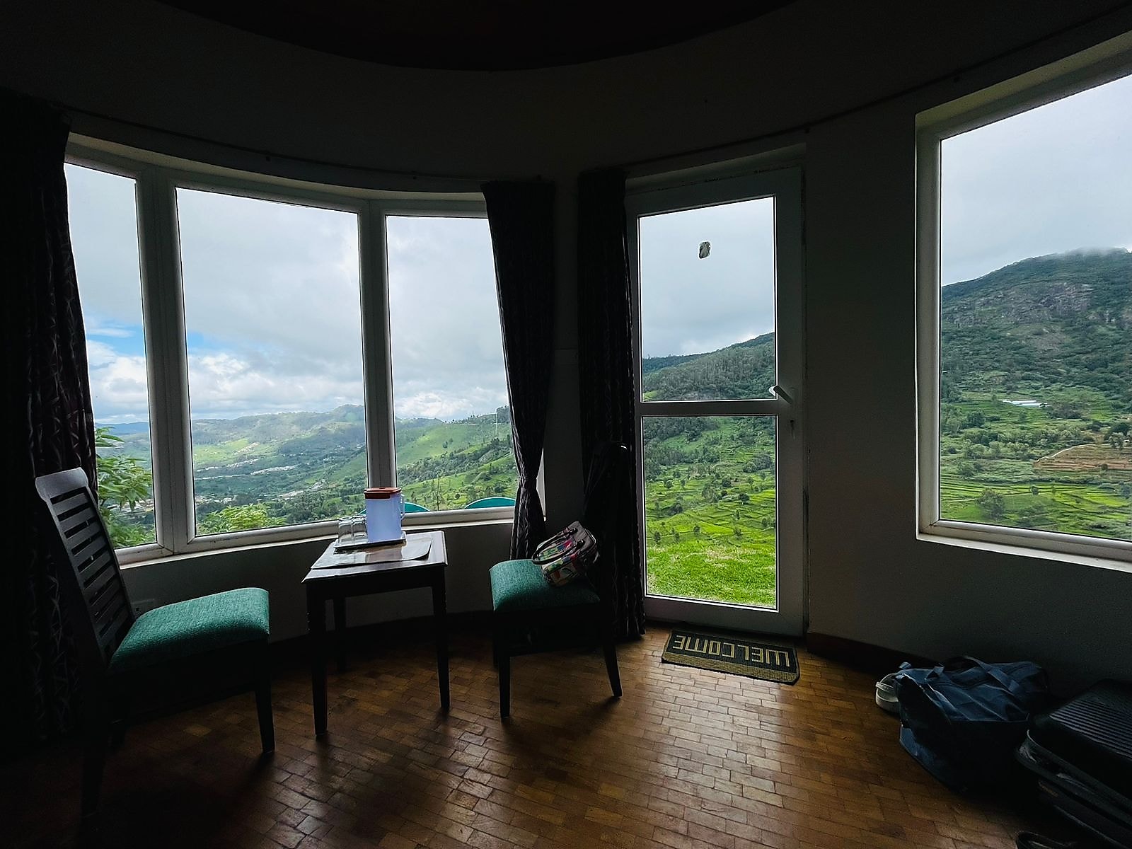 Planters Punch Resorts 𝗕𝗢𝗢𝗞 Ooty Resort 𝘄𝗶𝘁𝗵 𝗙𝗥𝗘𝗘 𝗖𝗮𝗻𝗰𝗲𝗹𝗹𝗮𝘁𝗶𝗼𝗻