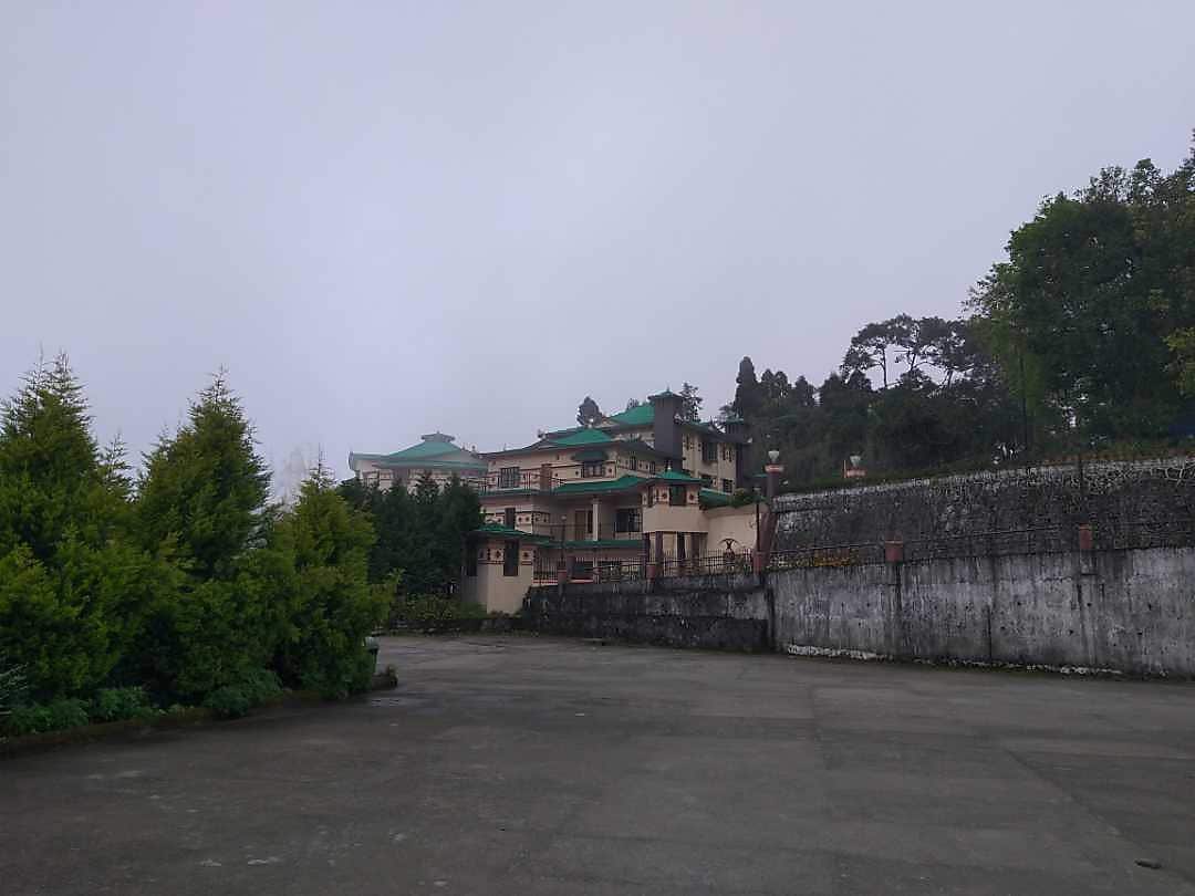 Yatri Niwas Namchi Hotel Price, Address & Reviews