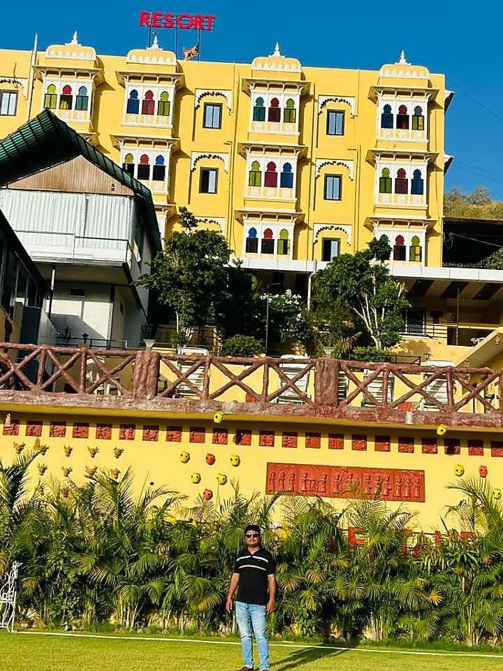 The Rock Valley Resort 𝗕𝗢𝗢𝗞 Kumbhalgarh Resort 𝘄𝗶𝘁𝗵 ₹𝟬 𝗣𝗔𝗬𝗠𝗘𝗡𝗧