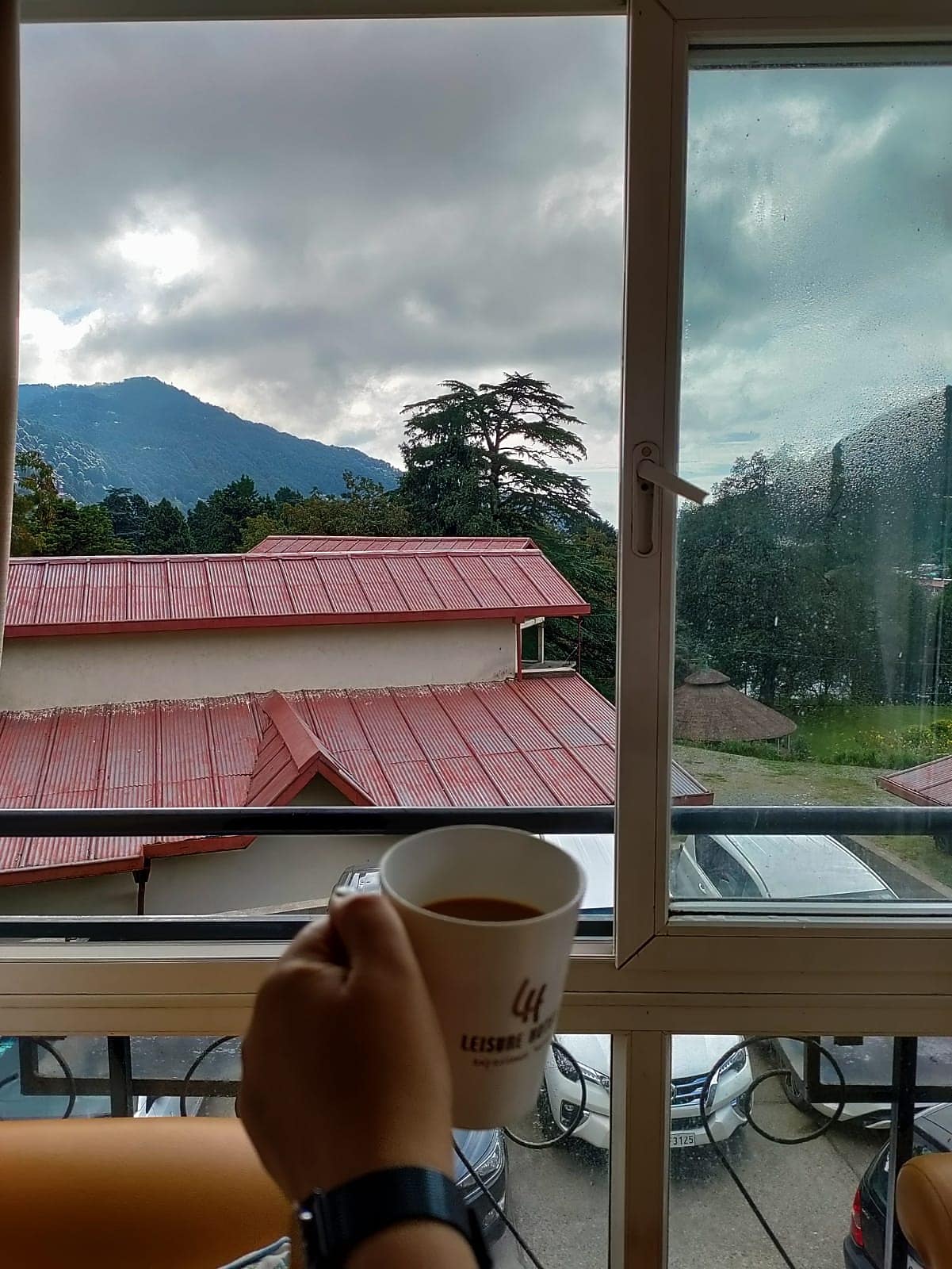 The Bungalows Pine wood Nainital By Leisure Hotels 𝗕𝗢𝗢𝗞 Nainital Villa