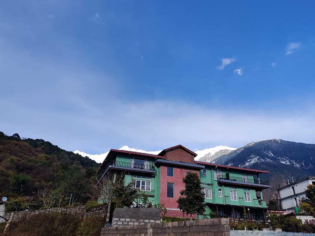 Atman Resort Dharamshala By Leisure Hotels 𝗕𝗢𝗢𝗞 Dharamshala Hotel 𝘄𝗶𝘁𝗵 𝗙𝗥𝗘𝗘 𝗖𝗮𝗻𝗰𝗲𝗹𝗹𝗮𝘁𝗶𝗼𝗻