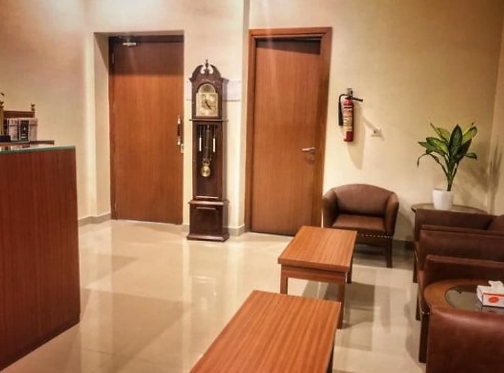 Windsor Suites 𝗕𝗢𝗢𝗞 Kolkata Aparthotel 𝘄𝗶𝘁𝗵 𝗙𝗥𝗘𝗘 𝗖𝗮𝗻𝗰𝗲𝗹𝗹𝗮𝘁𝗶𝗼𝗻