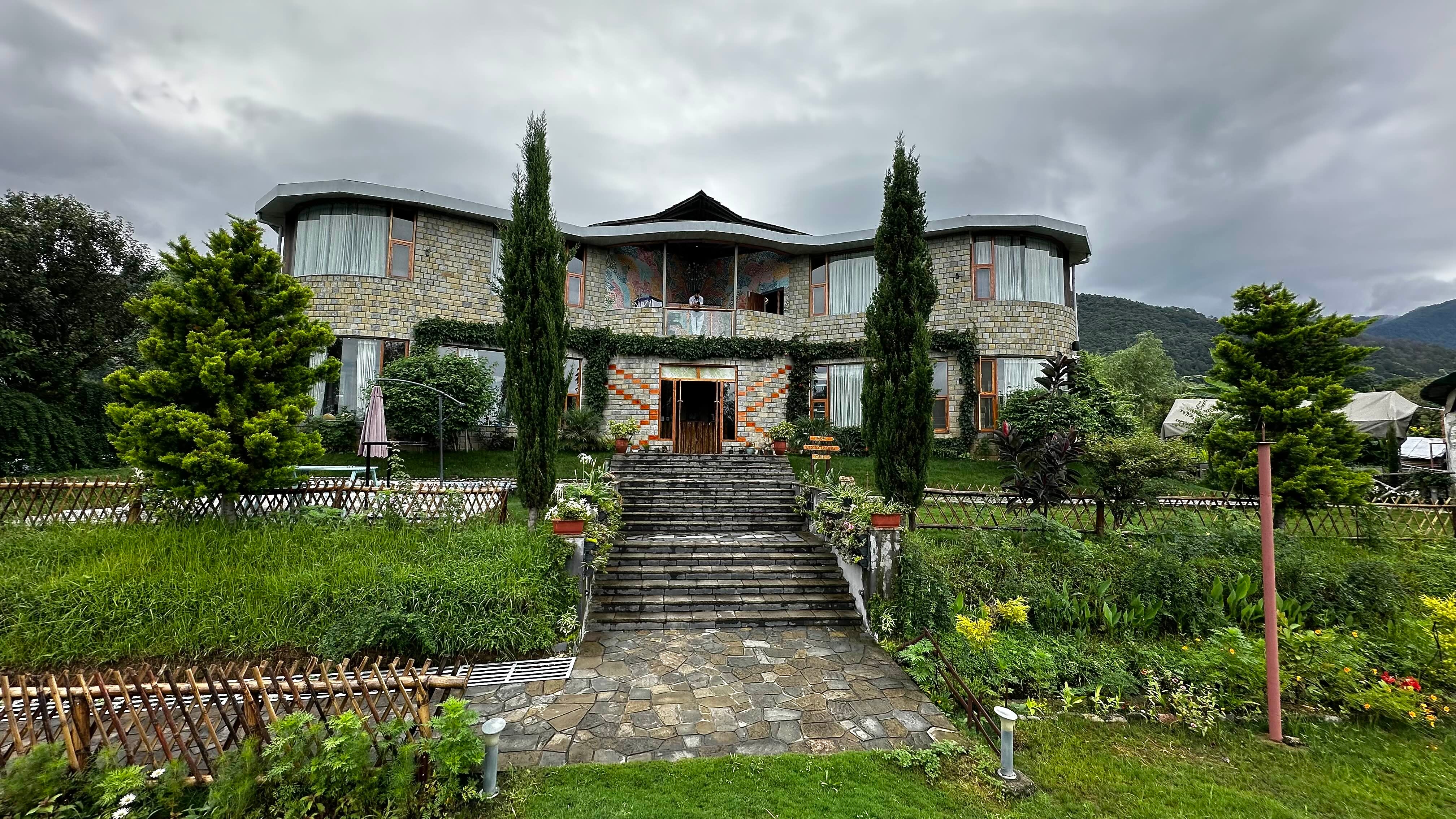 Amenities of Zostel Plus Bir