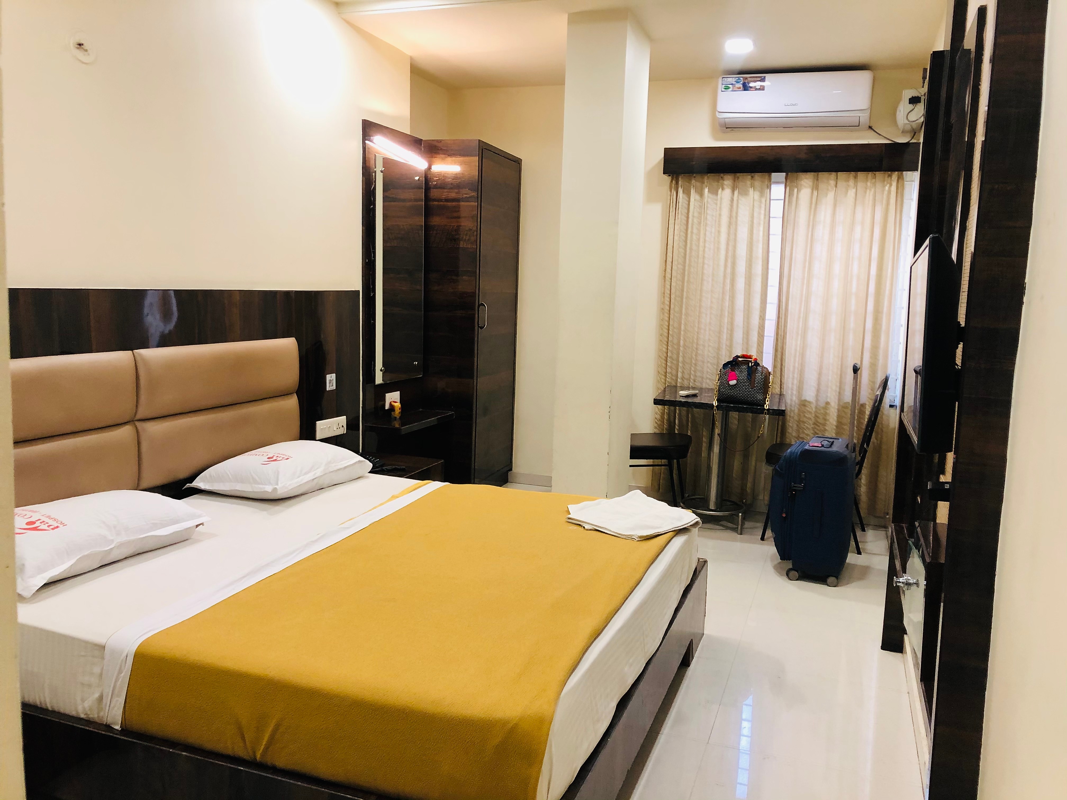 Pai Residency 𝗕𝗢𝗢𝗞 Hospet Hotel 𝘄𝗶𝘁𝗵 𝗙𝗥𝗘𝗘 𝗖𝗮𝗻𝗰𝗲𝗹𝗹𝗮𝘁𝗶𝗼𝗻