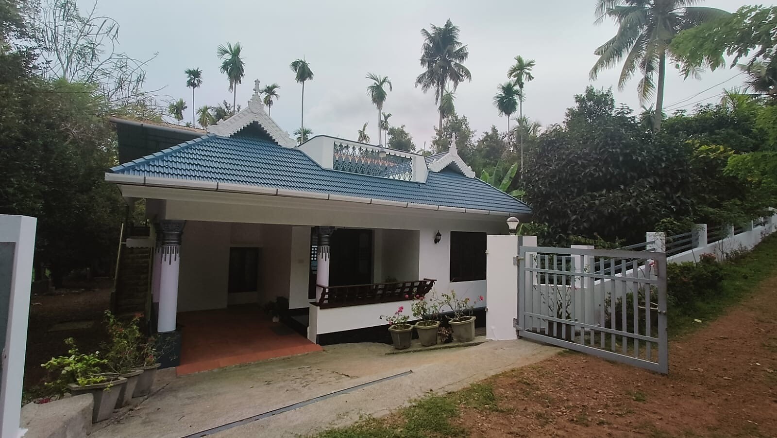 Photos of Dragster Homes Farm House in Chalakudy