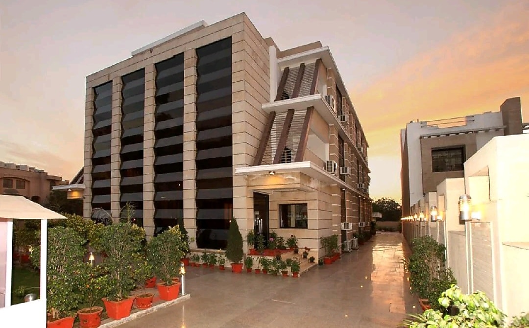 Photos of Five Elements Hotels The Claire Hotel in Gurgaon