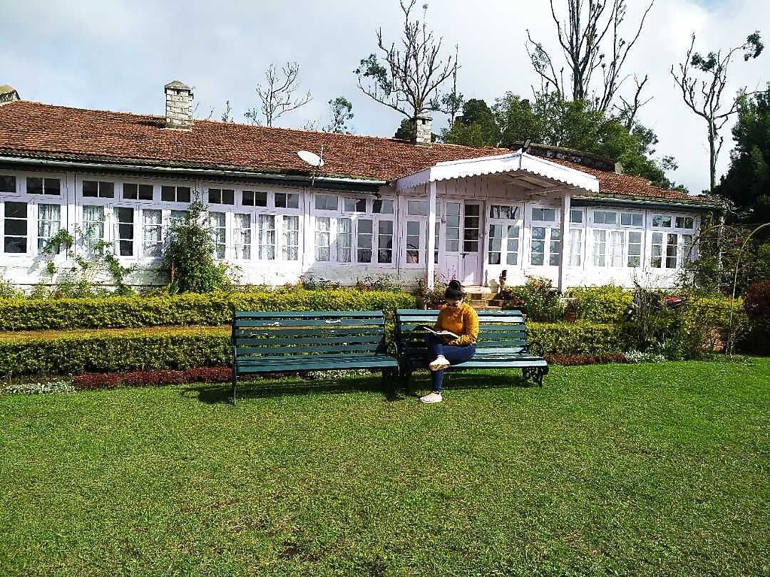 Lofty Meadows Villa Rooms & Caretaker Best Rates on Kodaikanal Hotel Deals, Reviews & Photos