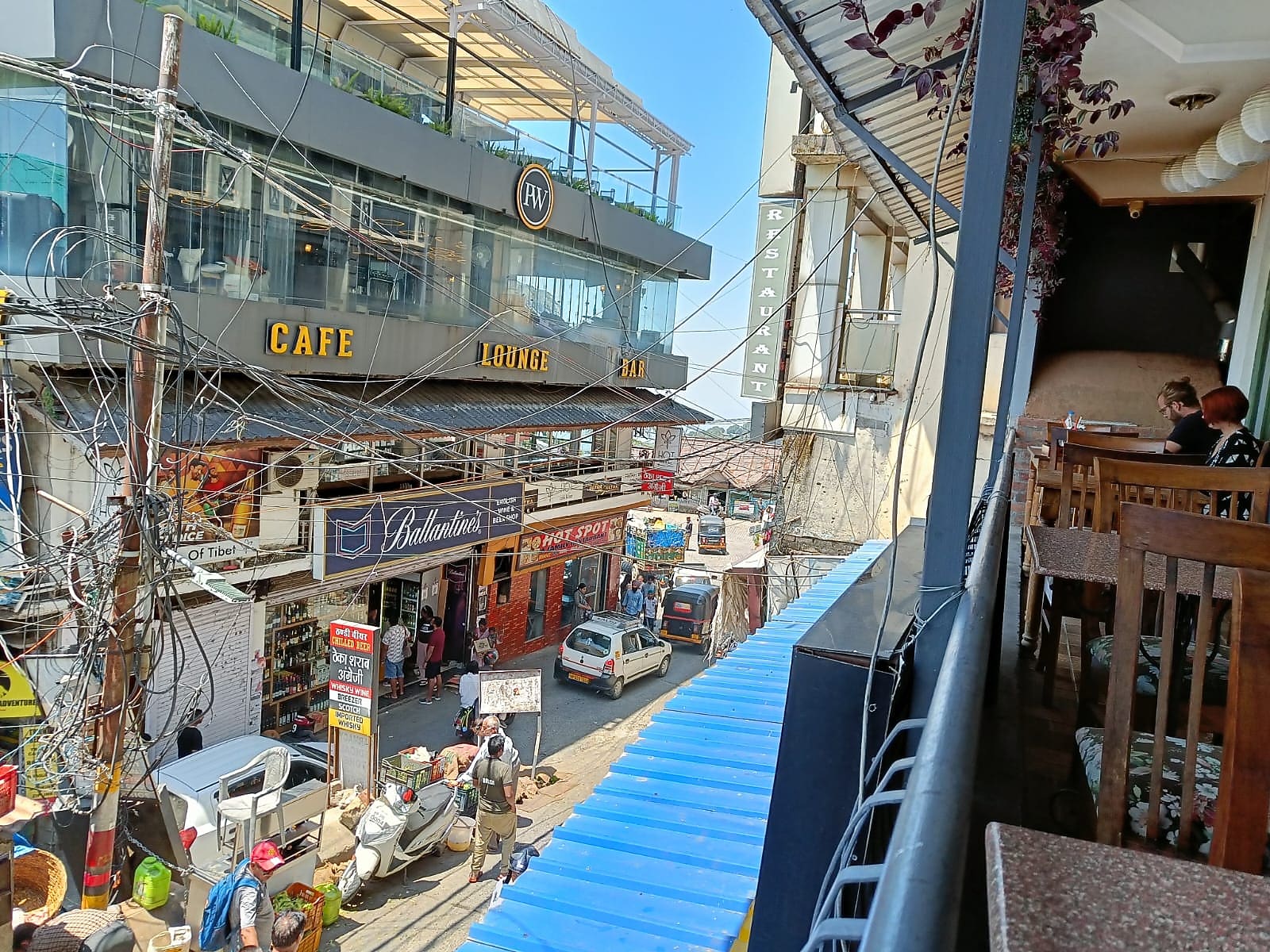 Commander Deck | Rooms in a Homestay 𝗕𝗢𝗢𝗞 Dharamshala Homestay 𝘄𝗶𝘁𝗵 ₹𝟬 ...