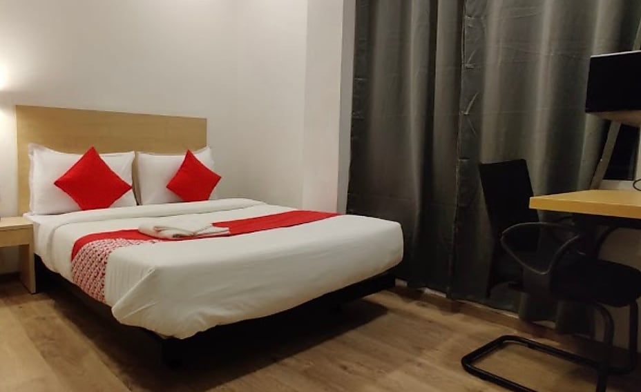 Zen Garden 100% Money Back 𝗕𝗢𝗢𝗞 Guwahati Hotel 𝘄𝗶𝘁𝗵 𝗙𝗥𝗘𝗘 𝗖𝗮𝗻𝗰𝗲𝗹𝗹𝗮𝘁𝗶𝗼𝗻
