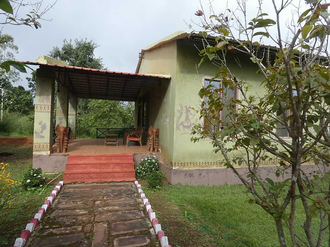 Bastar Jungle Resort 𝗕𝗢𝗢𝗞 Jagdalpur Resort 𝘄𝗶𝘁𝗵 𝗙𝗥𝗘𝗘 𝗖𝗮𝗻𝗰𝗲𝗹𝗹𝗮𝘁𝗶𝗼𝗻